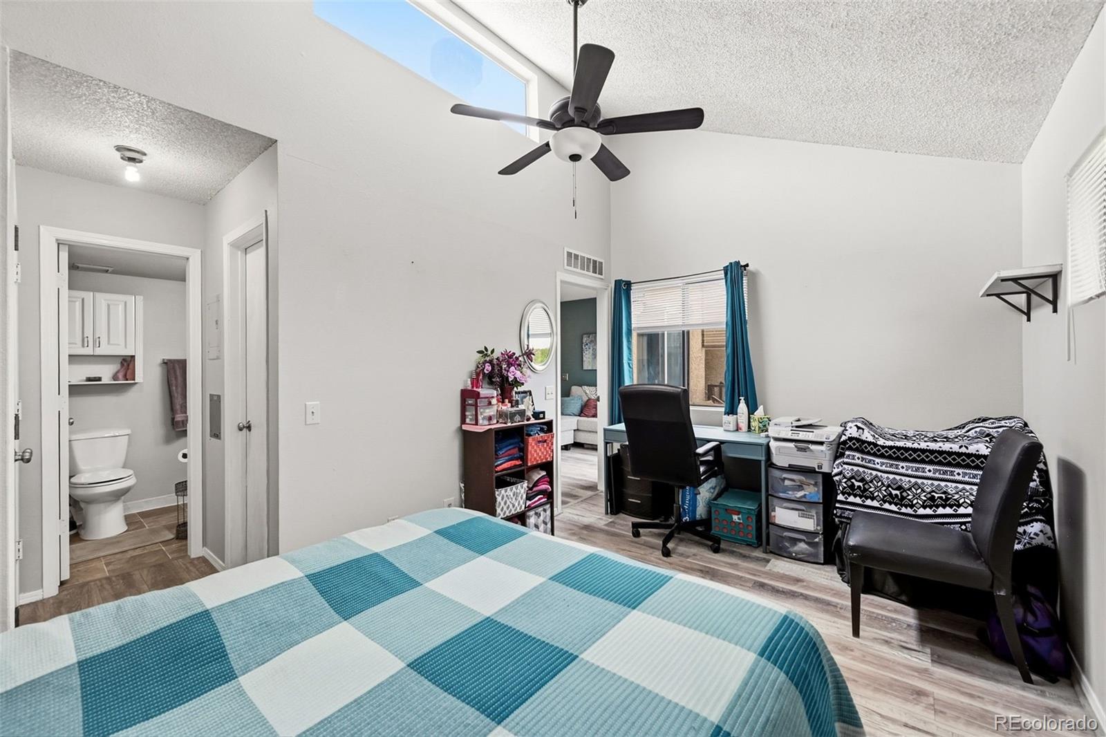 MLS Image #18 for 1845  kendall street,denver, Colorado