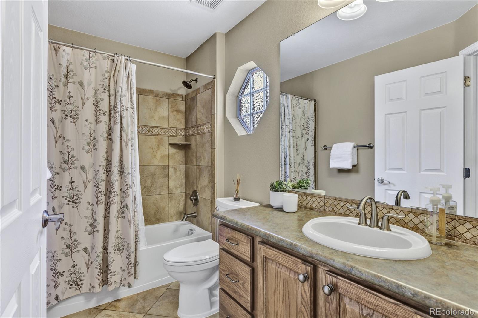 MLS Image #25 for 344 n de gaulle court,aurora, Colorado