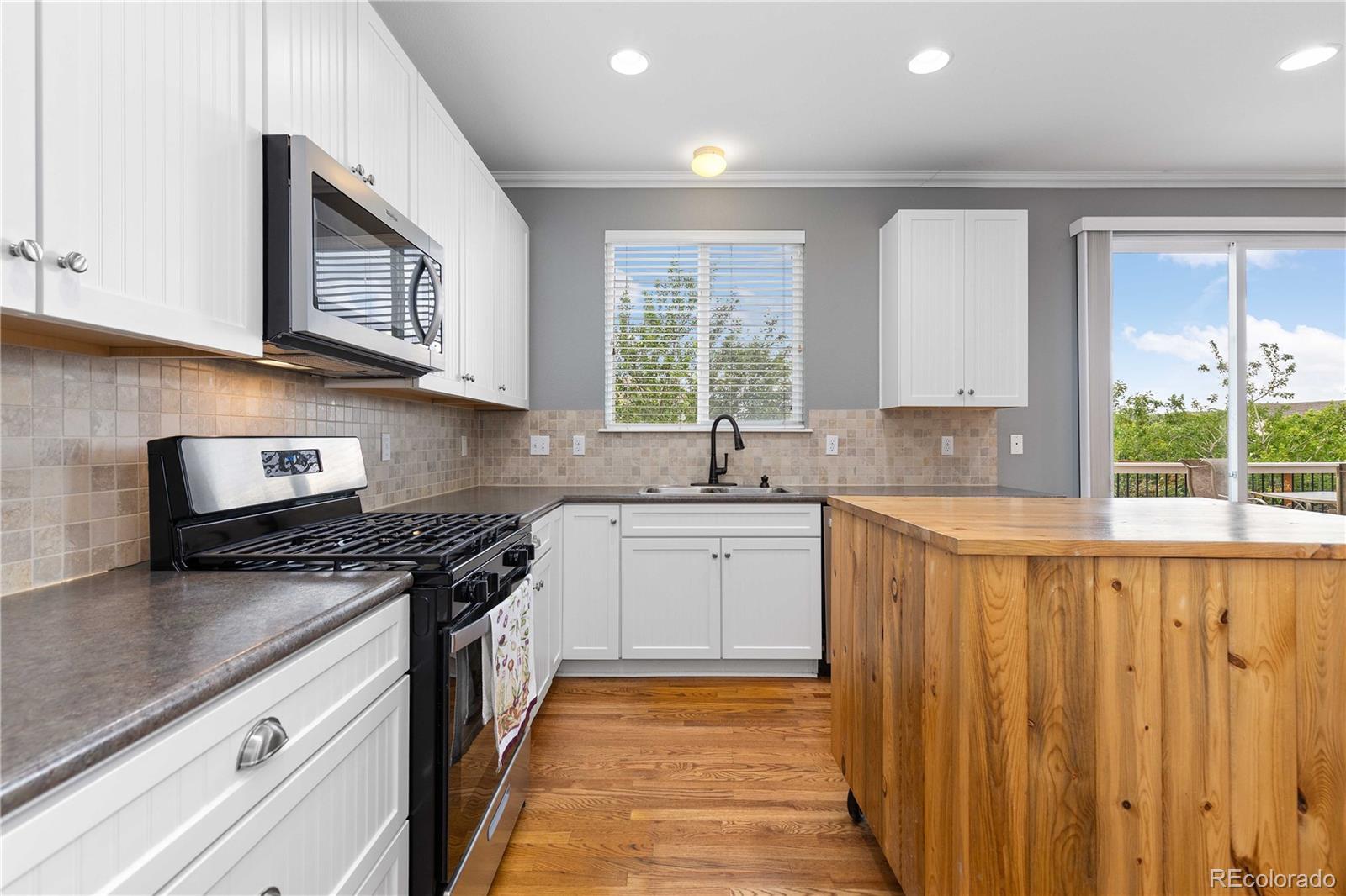 MLS Image #11 for 5290  raritan way,denver, Colorado