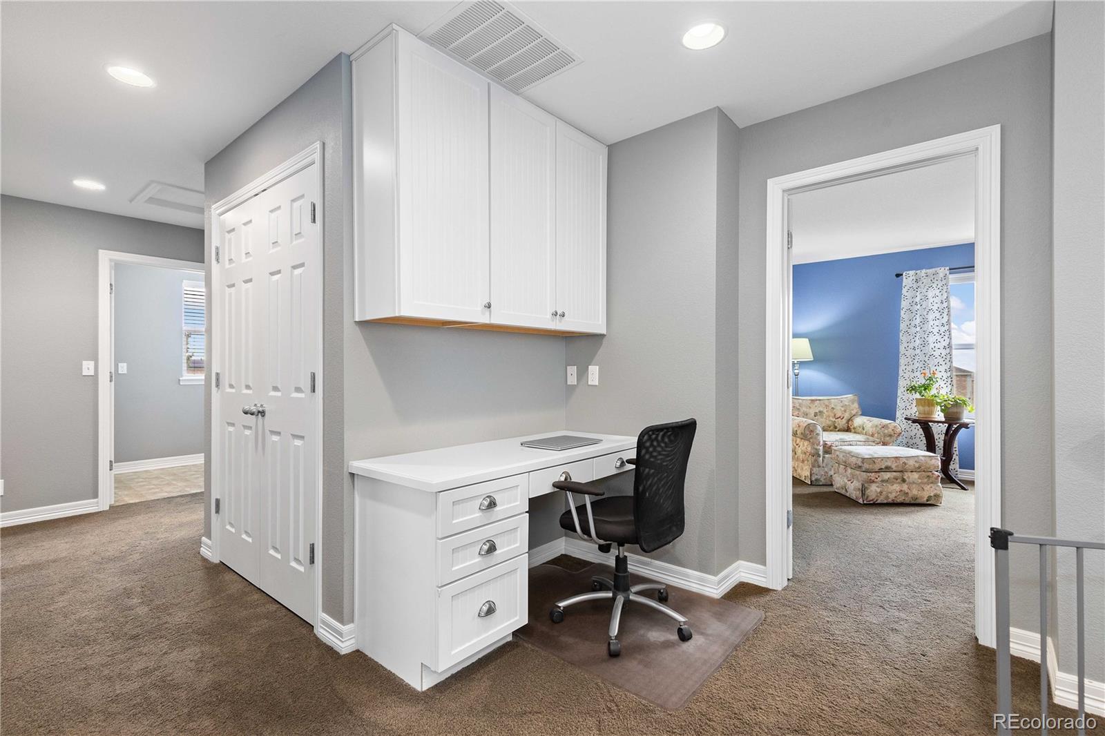 MLS Image #14 for 5290  raritan way,denver, Colorado