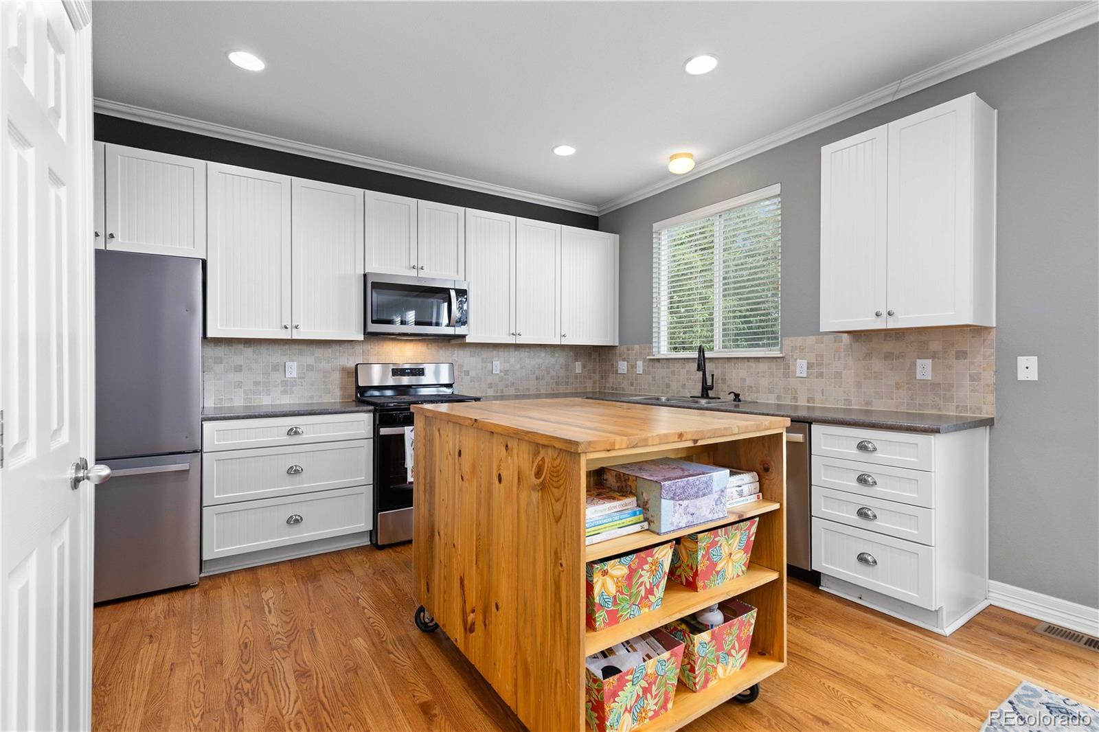 MLS Image #9 for 5290  raritan way,denver, Colorado