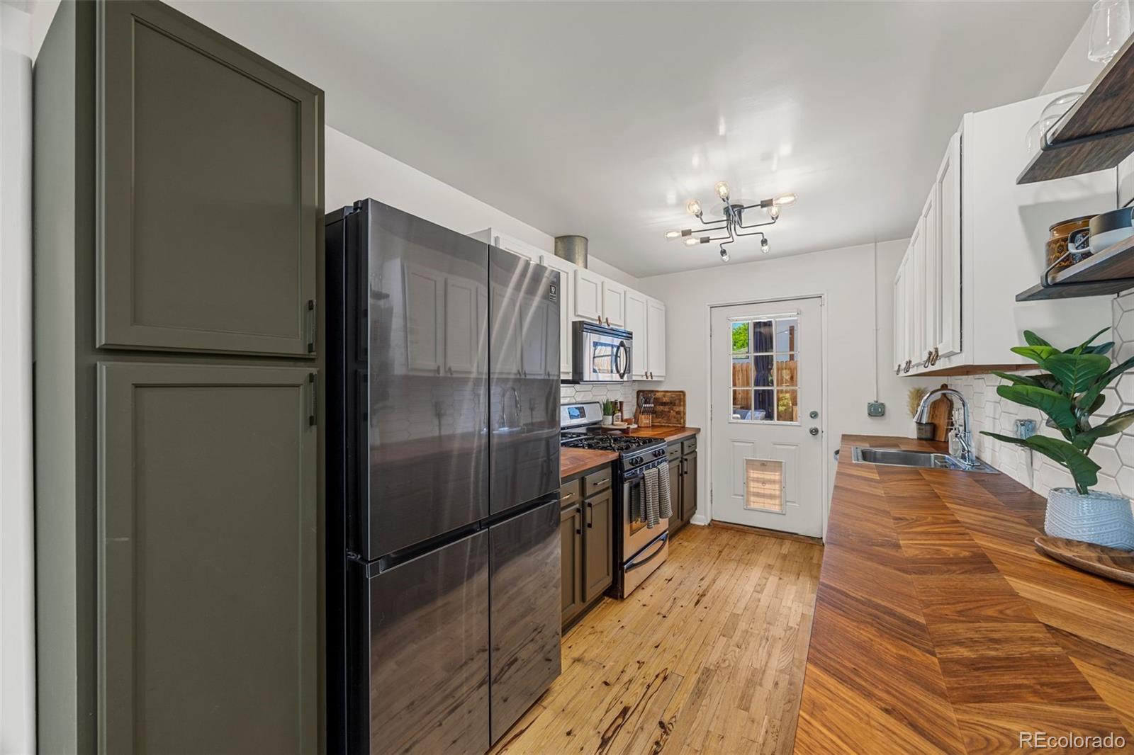 MLS Image #11 for 2801  xavier street,denver, Colorado