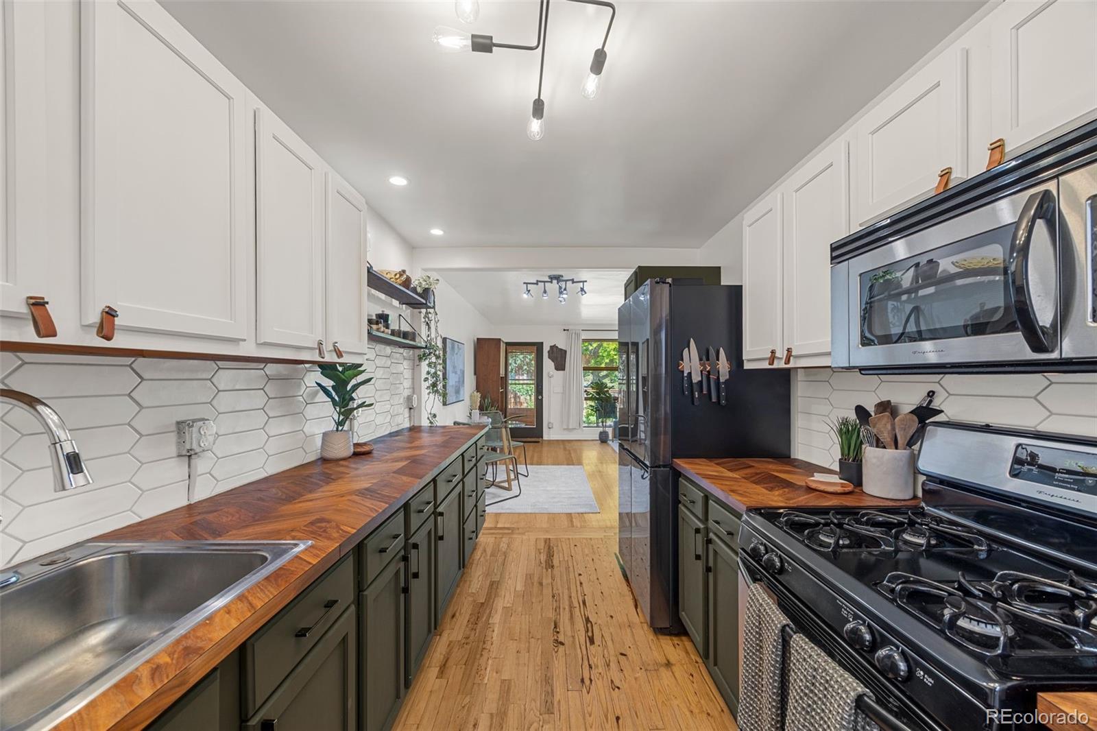MLS Image #15 for 2801  xavier street,denver, Colorado
