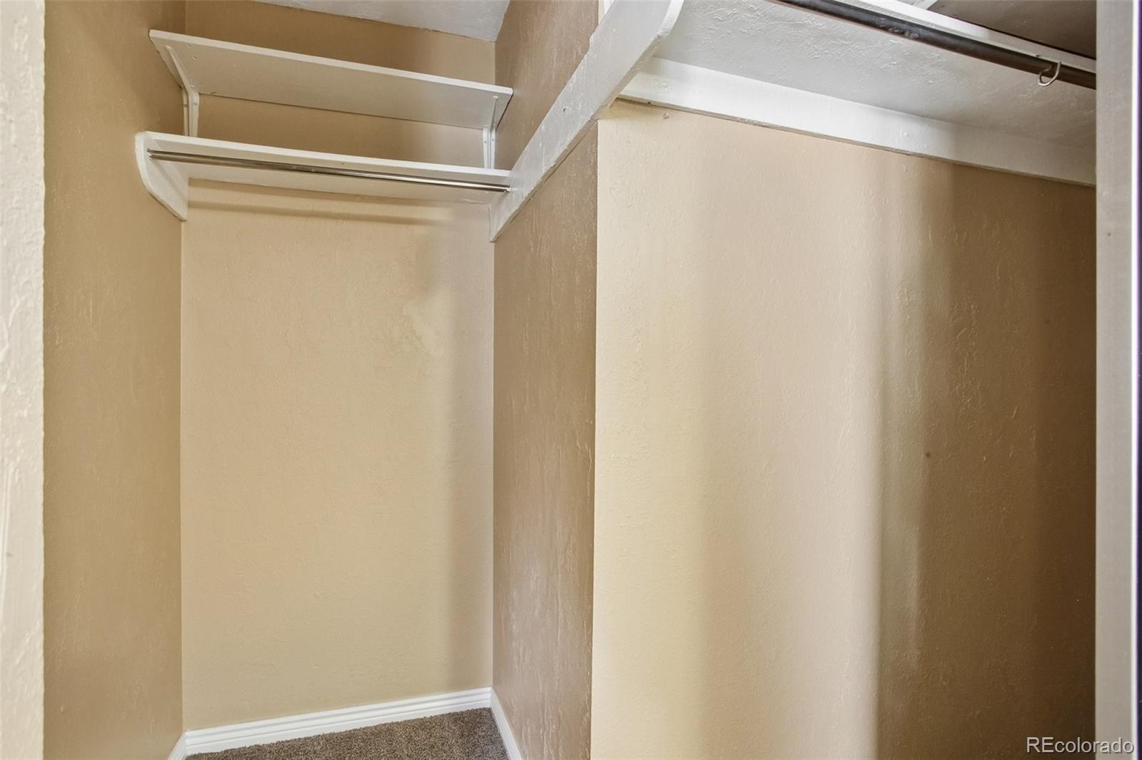 MLS Image #12 for 2190 s holly street,denver, Colorado