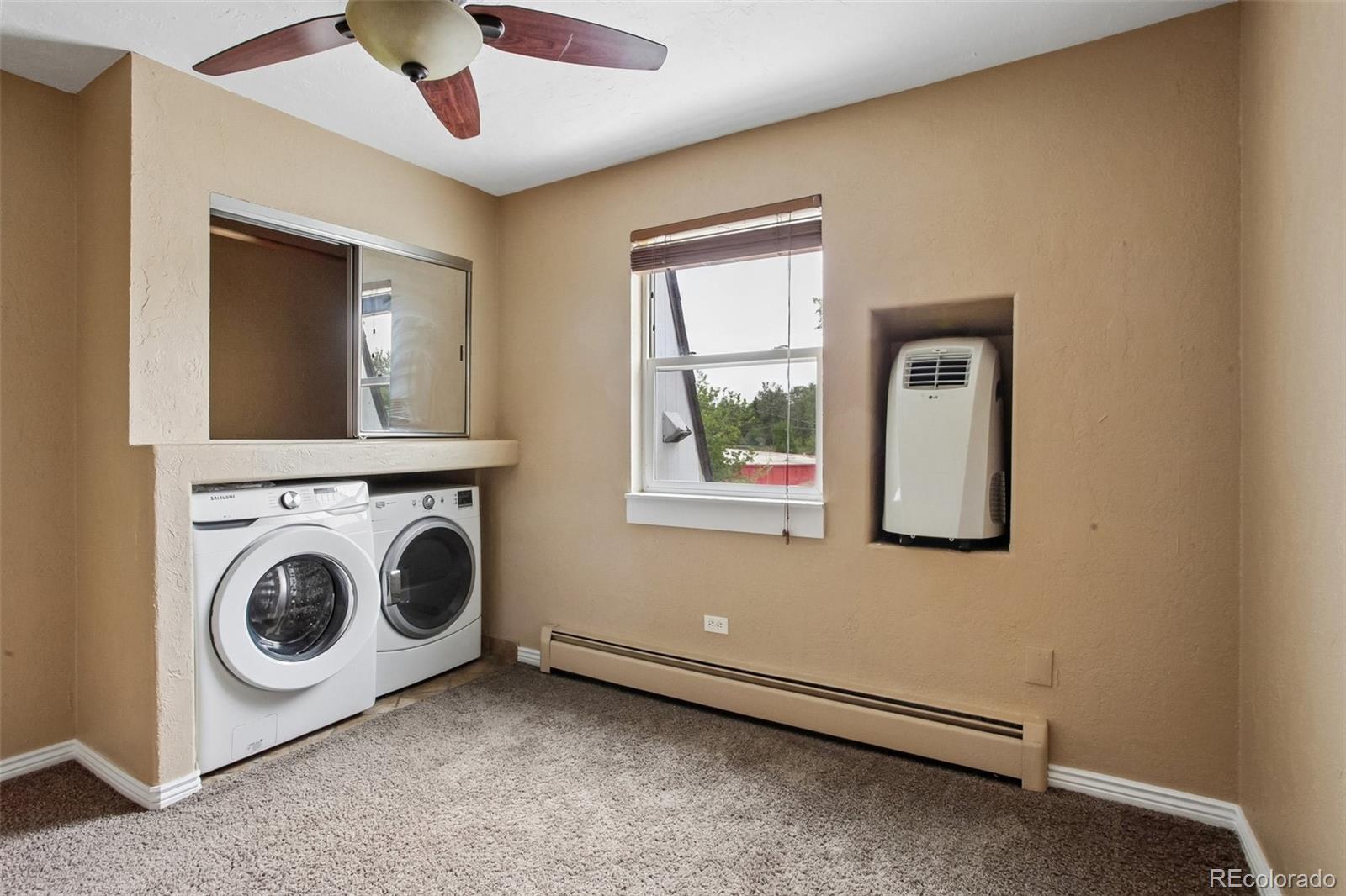 MLS Image #14 for 2190 s holly street,denver, Colorado