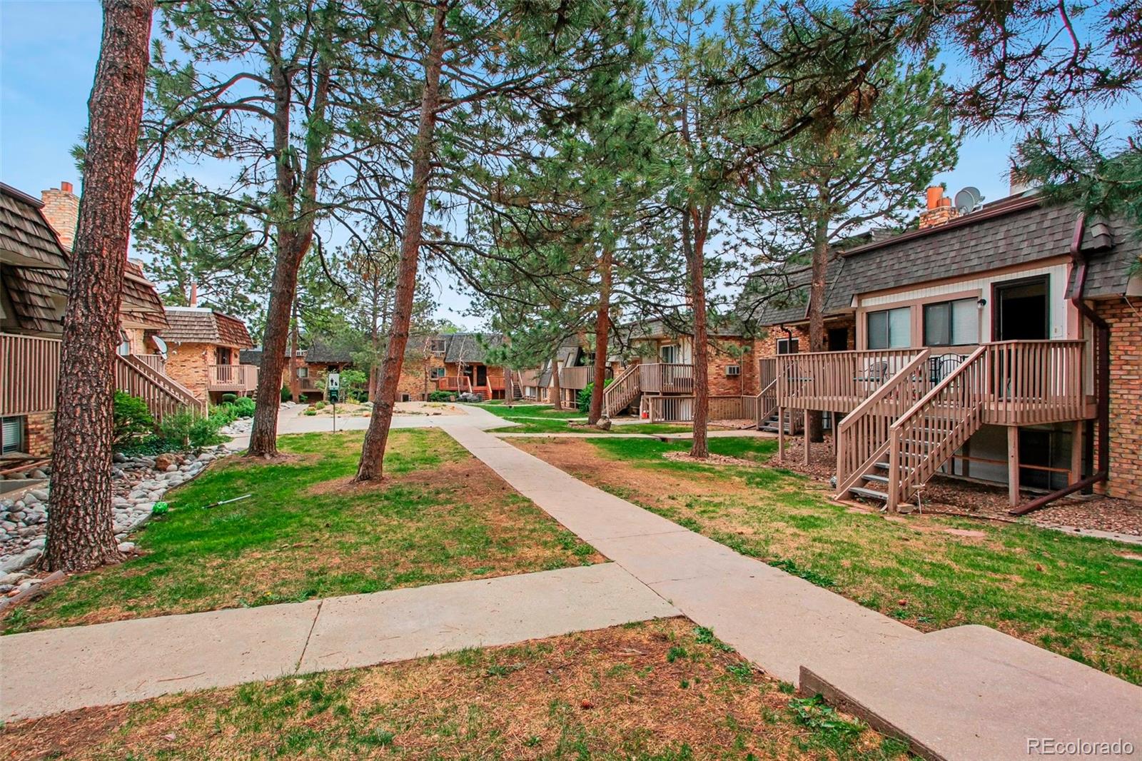 MLS Image #19 for 2190 s holly street,denver, Colorado
