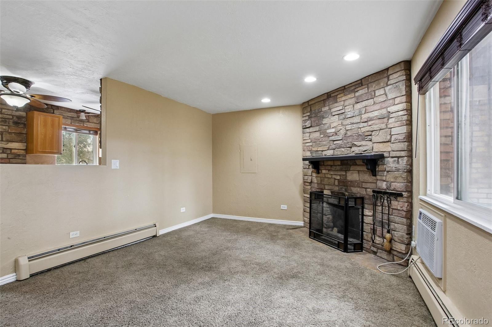 MLS Image #2 for 2190 s holly street,denver, Colorado