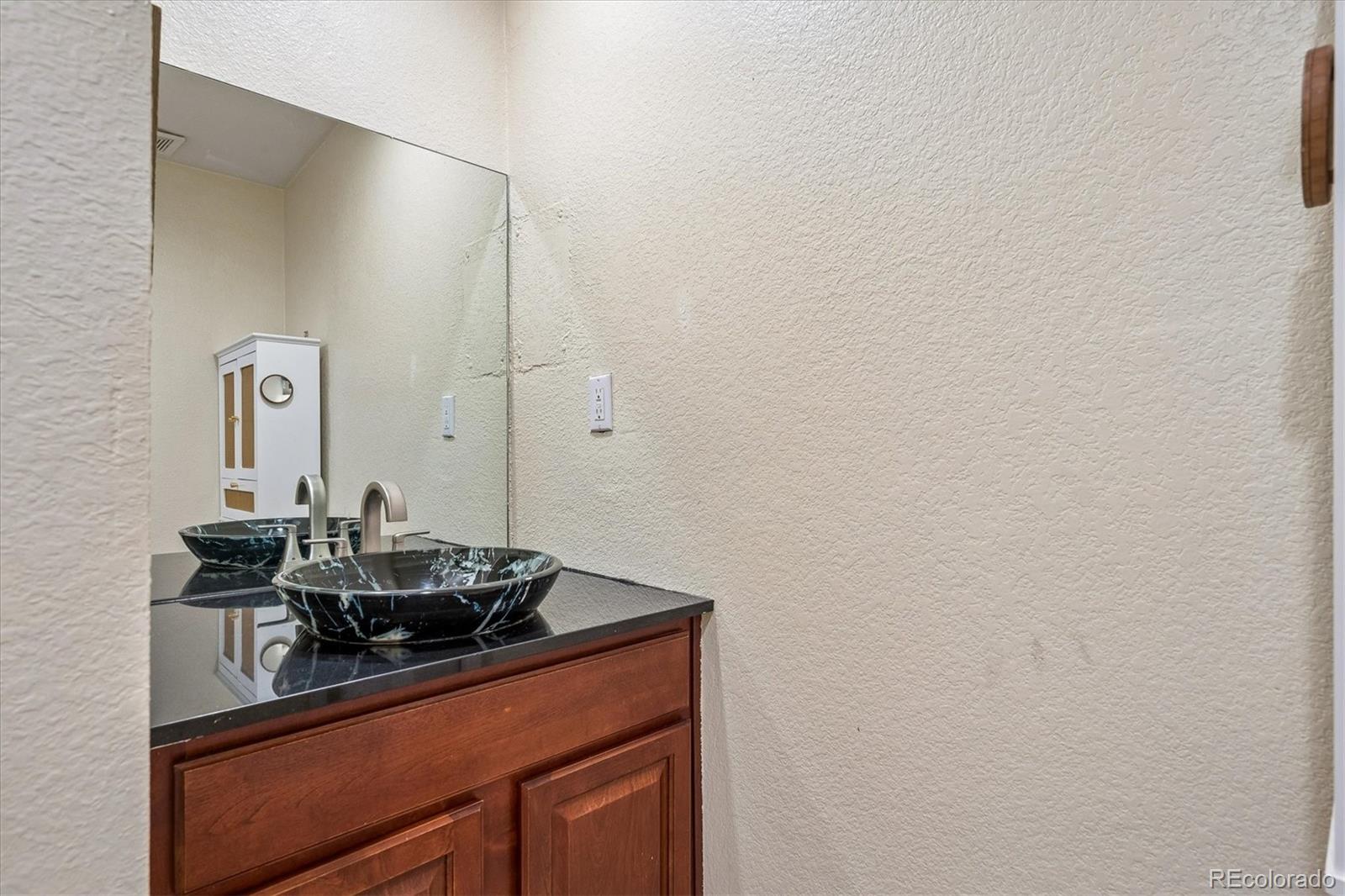 MLS Image #17 for 3148 s lincoln street,englewood, Colorado