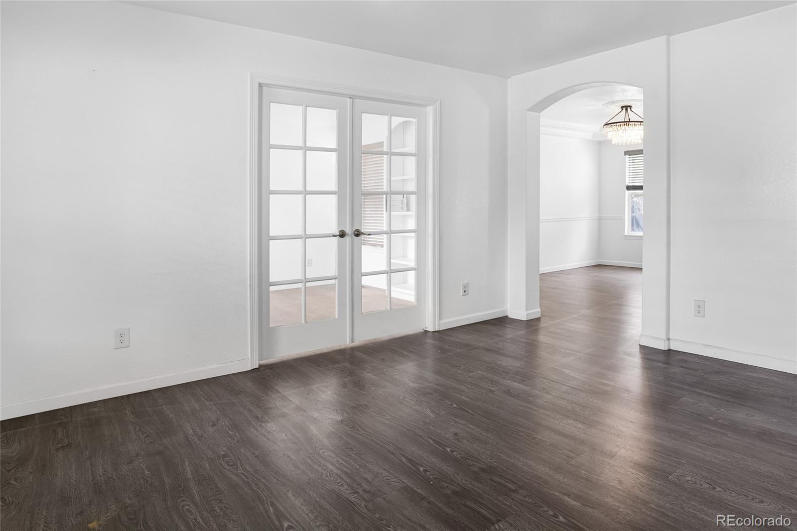 MLS Image #10 for 8691 e hawaii drive,denver, Colorado