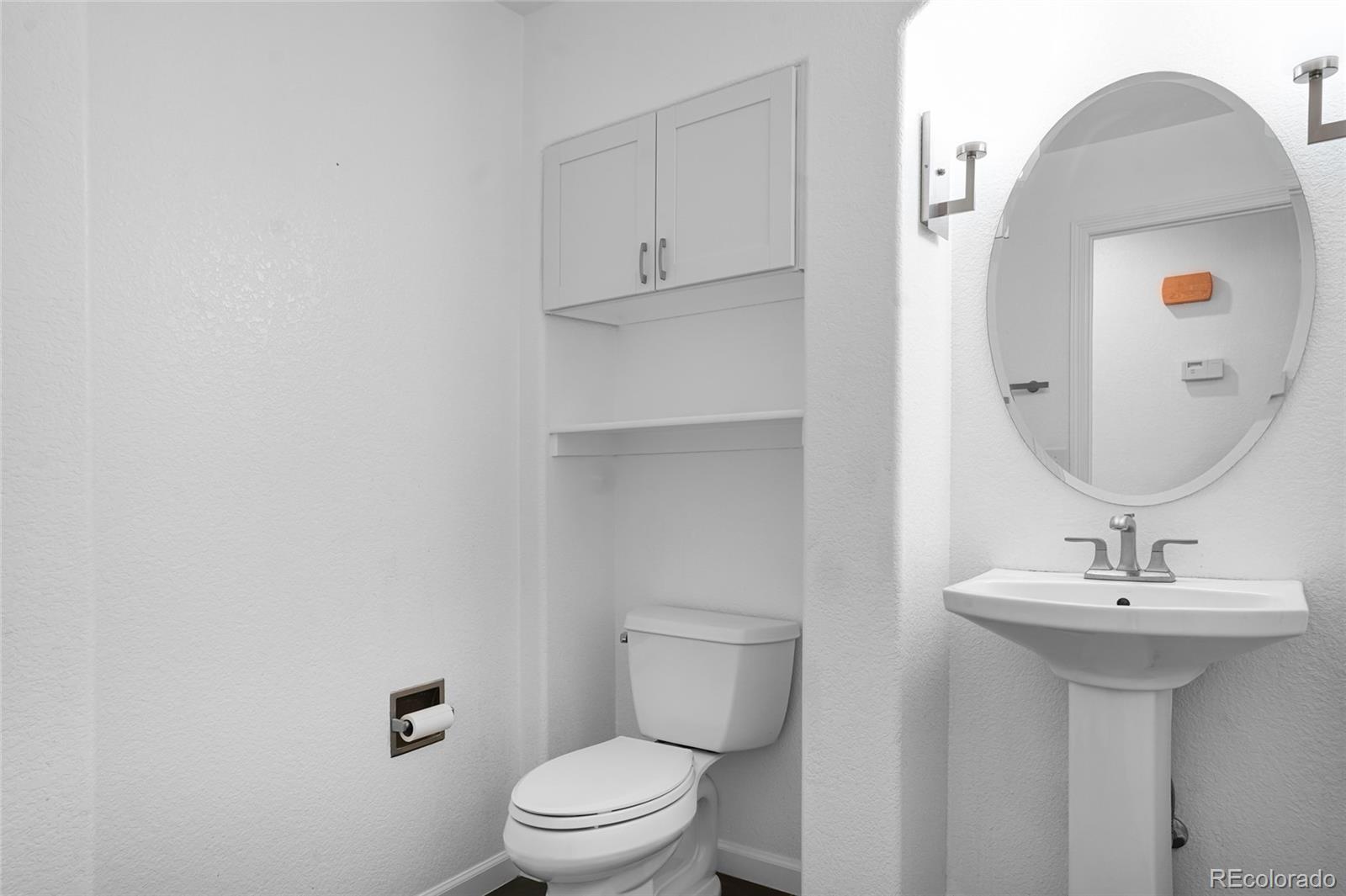 MLS Image #13 for 8691 e hawaii drive,denver, Colorado