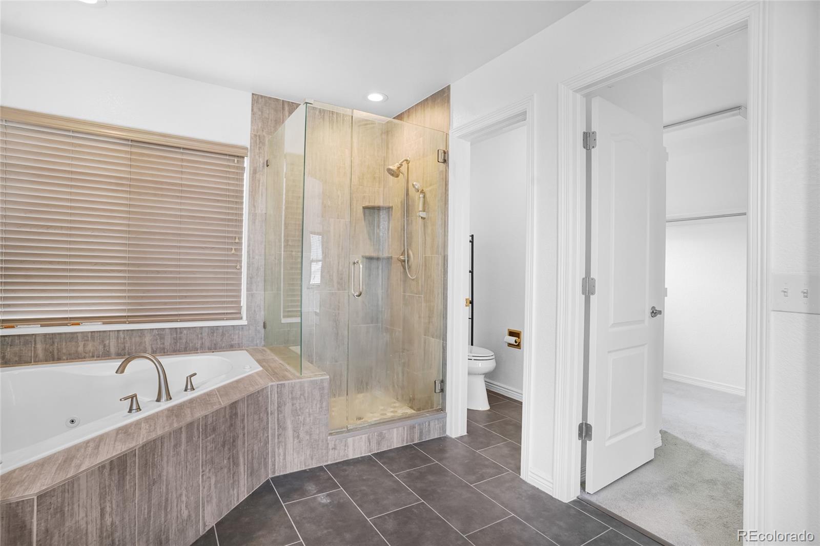 MLS Image #15 for 8691 e hawaii drive,denver, Colorado