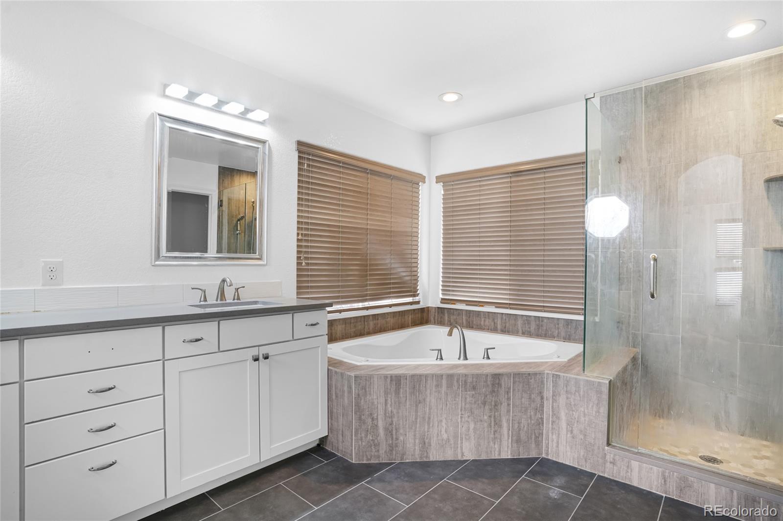 MLS Image #16 for 8691 e hawaii drive,denver, Colorado