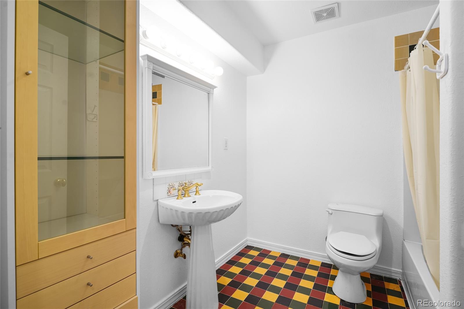 MLS Image #24 for 8691 e hawaii drive,denver, Colorado