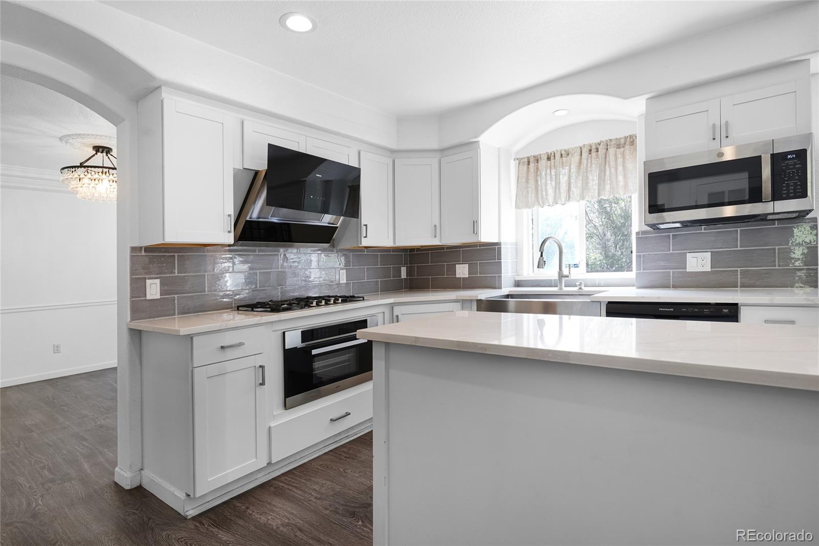 MLS Image #6 for 8691 e hawaii drive,denver, Colorado