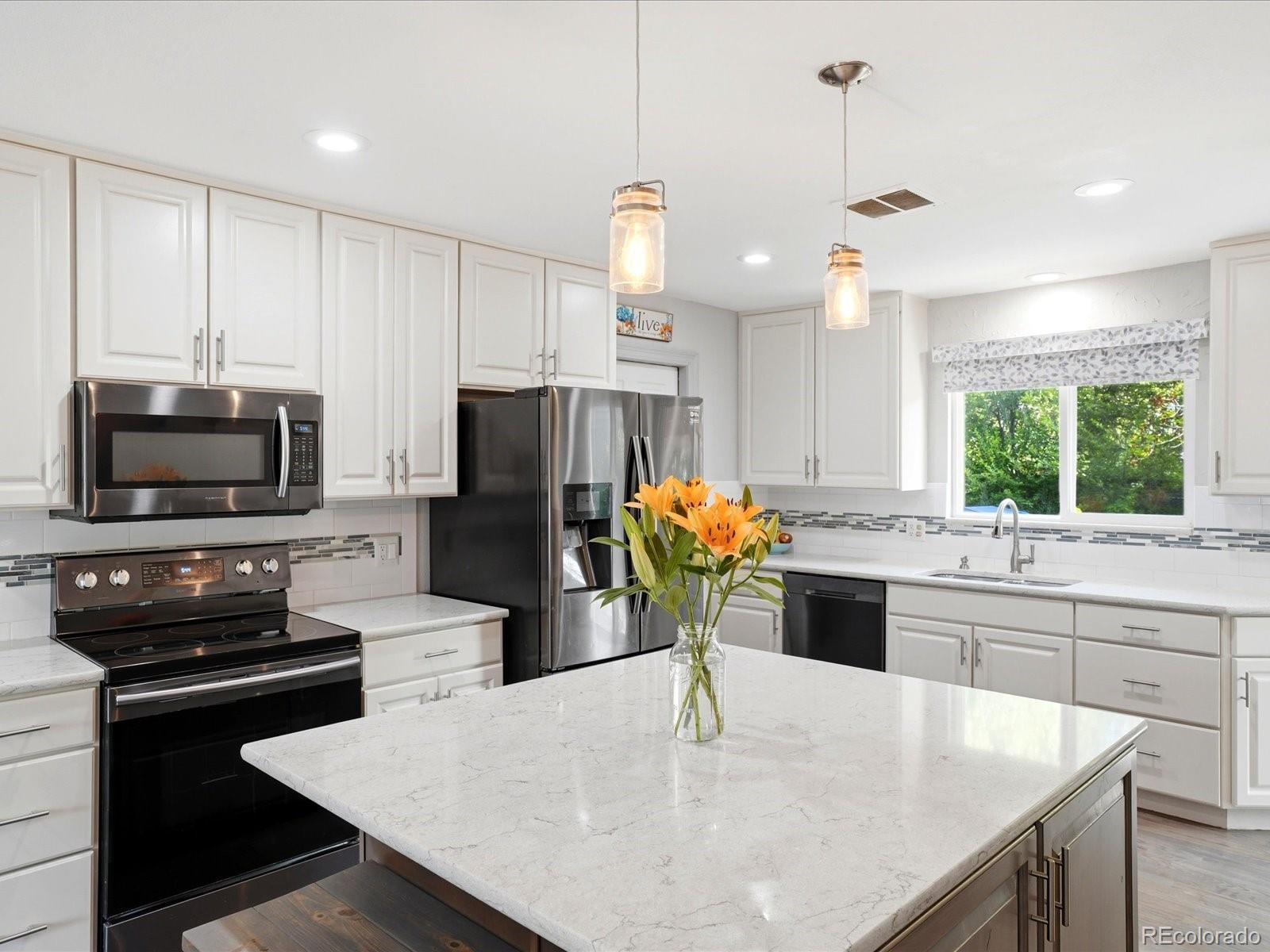 MLS Image #5 for 16474 e adriatic place,aurora, Colorado