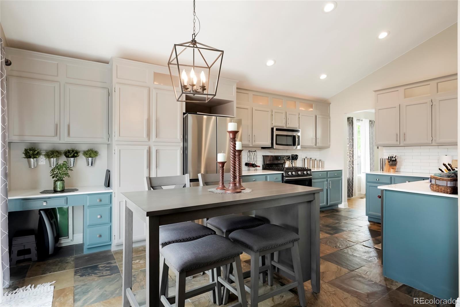 MLS Image #10 for 8107 w morraine drive,littleton, Colorado