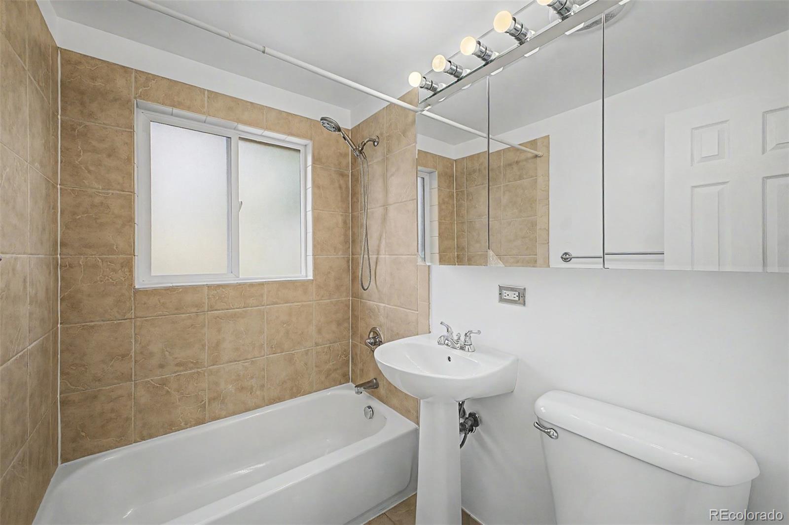 MLS Image #15 for 35 s meade street,denver, Colorado