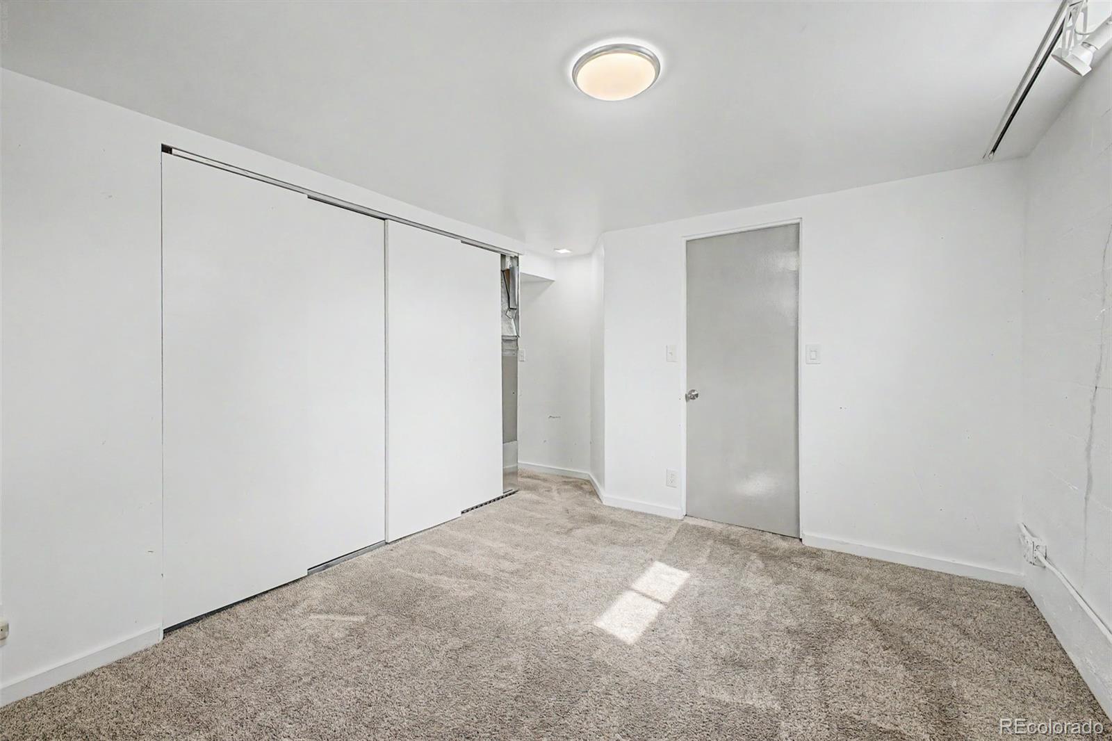 MLS Image #28 for 35 s meade street,denver, Colorado