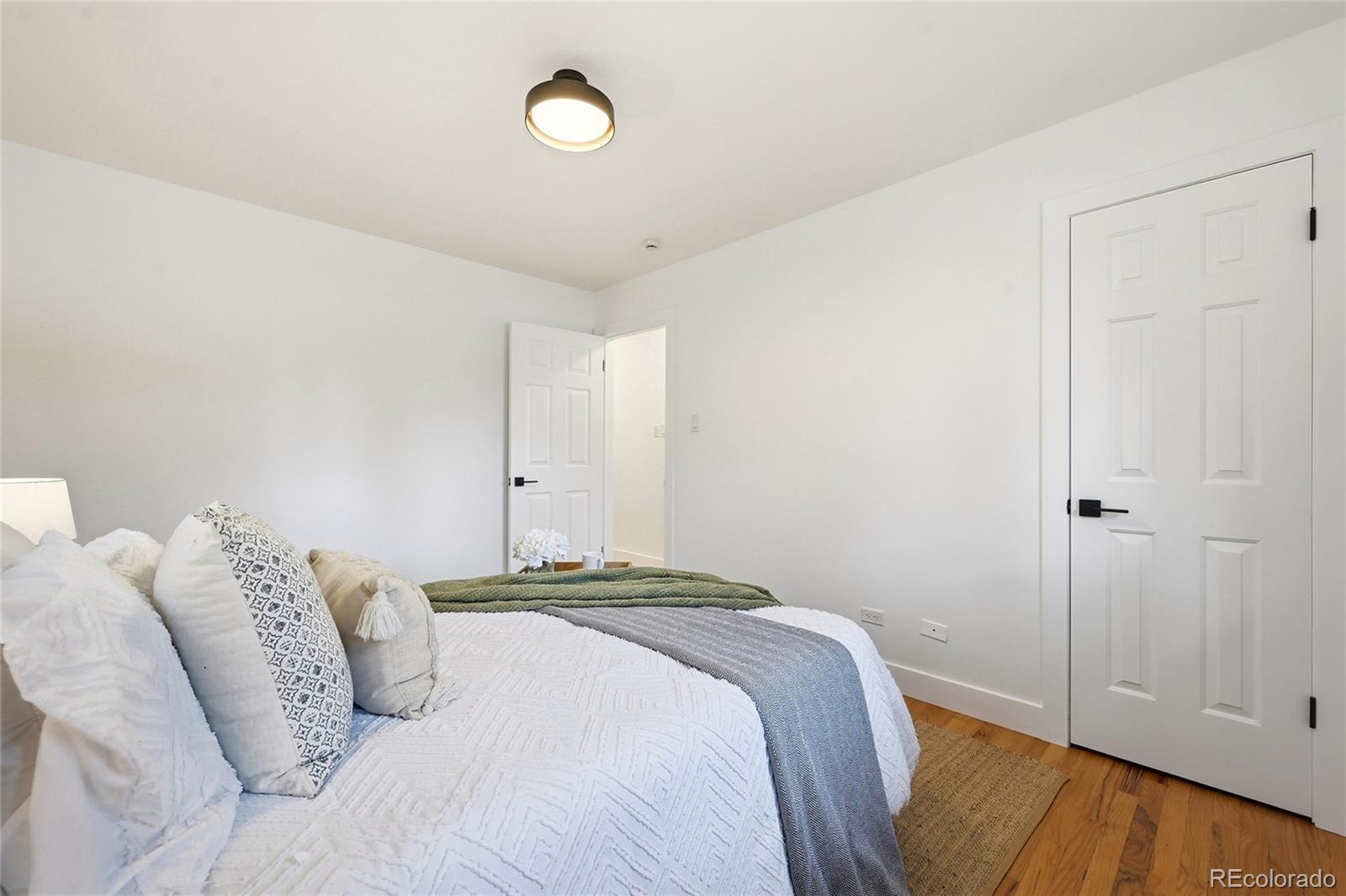 MLS Image #16 for 5180 e asbury avenue,denver, Colorado