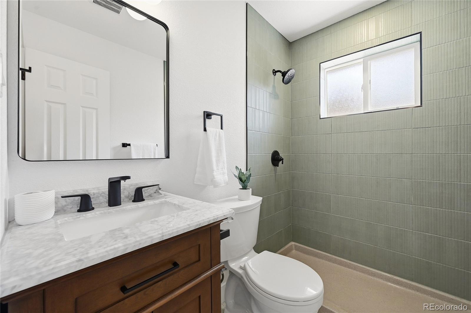 MLS Image #19 for 5180 e asbury avenue,denver, Colorado