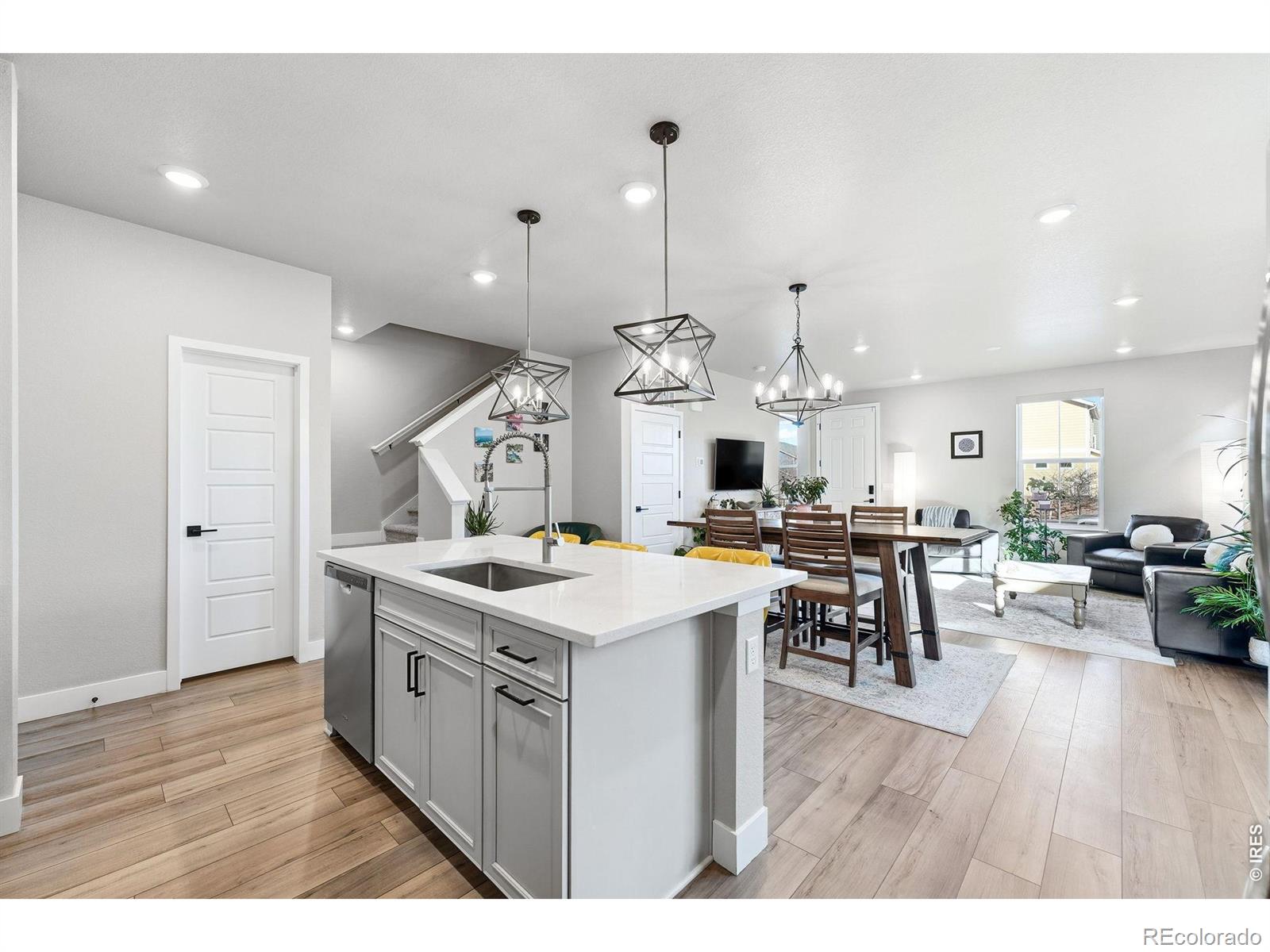 MLS Image #11 for 8453  gladiola court,arvada, Colorado
