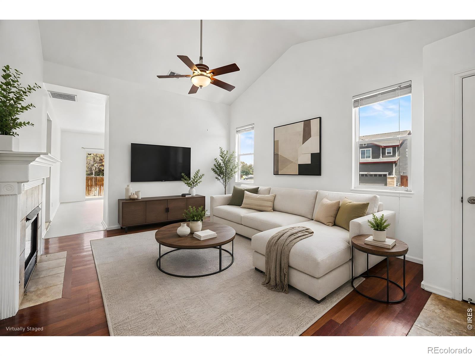 MLS Image #4 for 10053  crystal circle,commerce city, Colorado