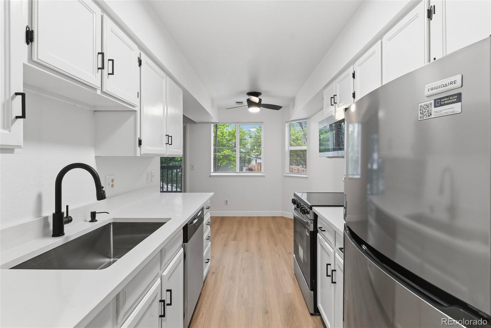 MLS Image #10 for 17620 e loyola drive 1722r,aurora, Colorado