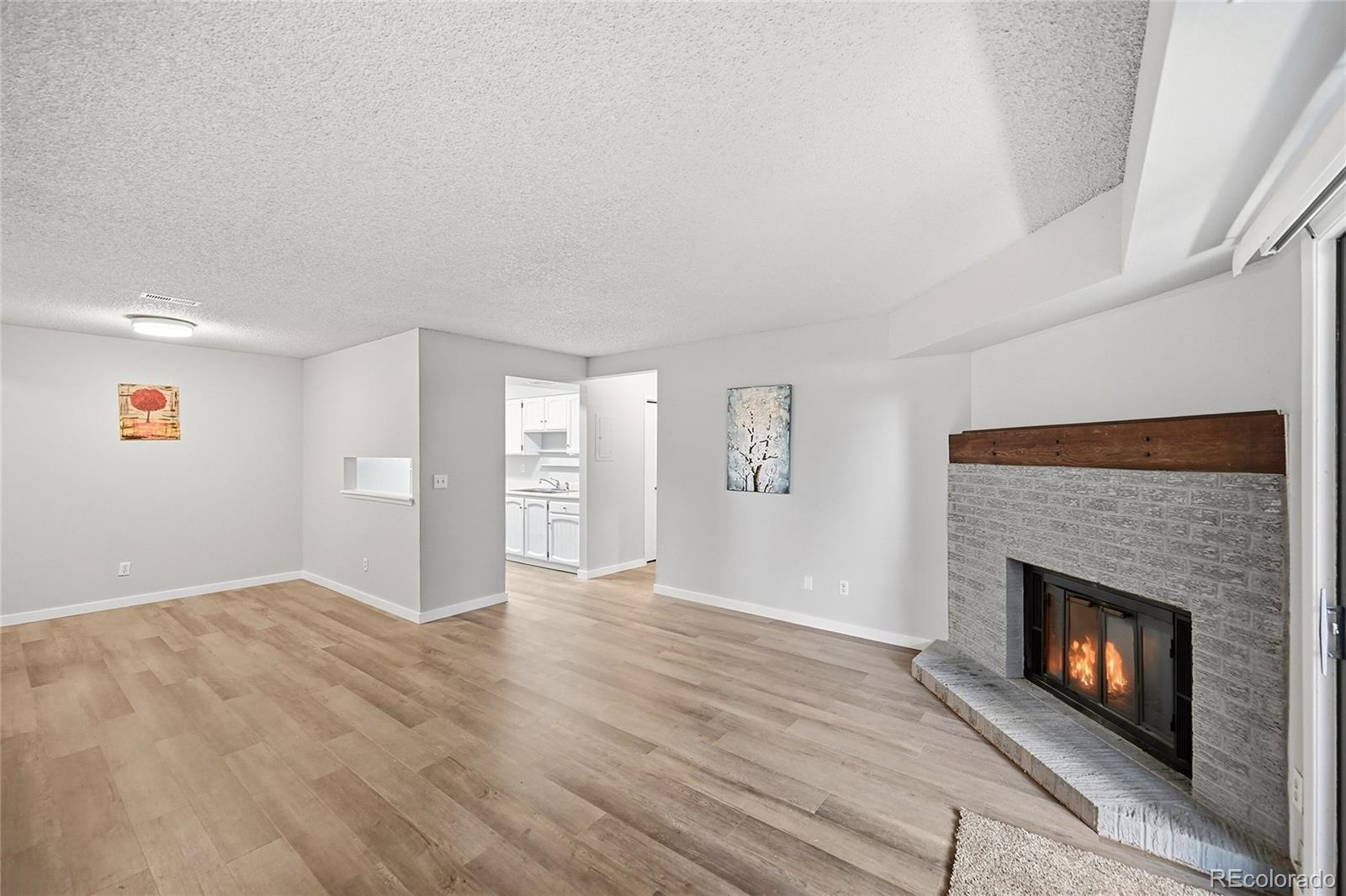 MLS Image #3 for 14438 e 1st drive,aurora, Colorado
