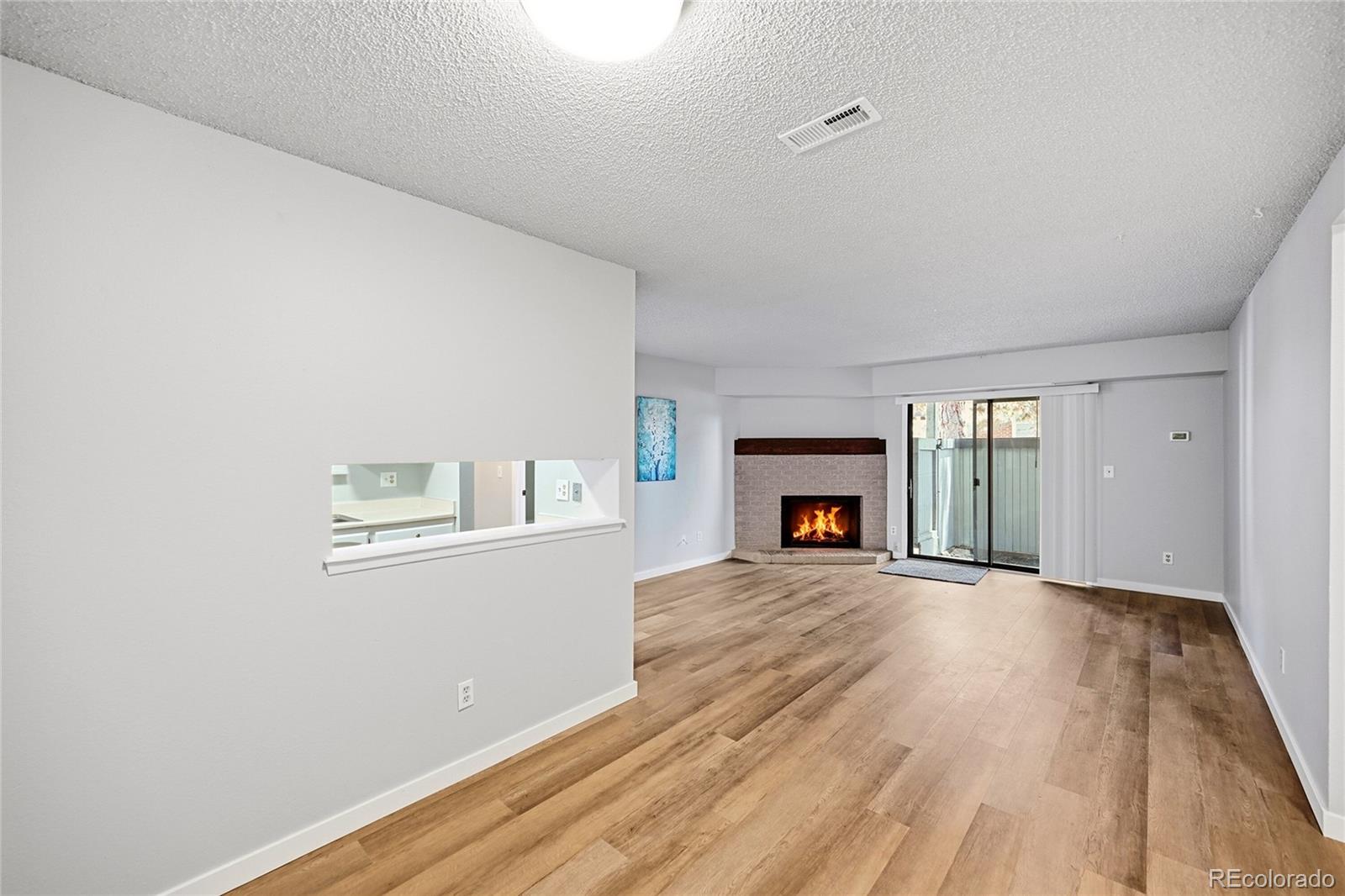 MLS Image #4 for 14438 e 1st drive,aurora, Colorado