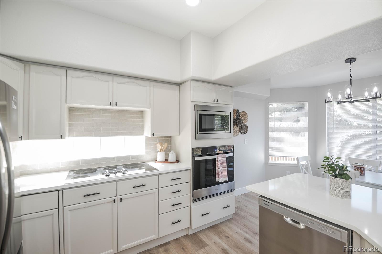 MLS Image #12 for 3036  white oak lane,littleton, Colorado