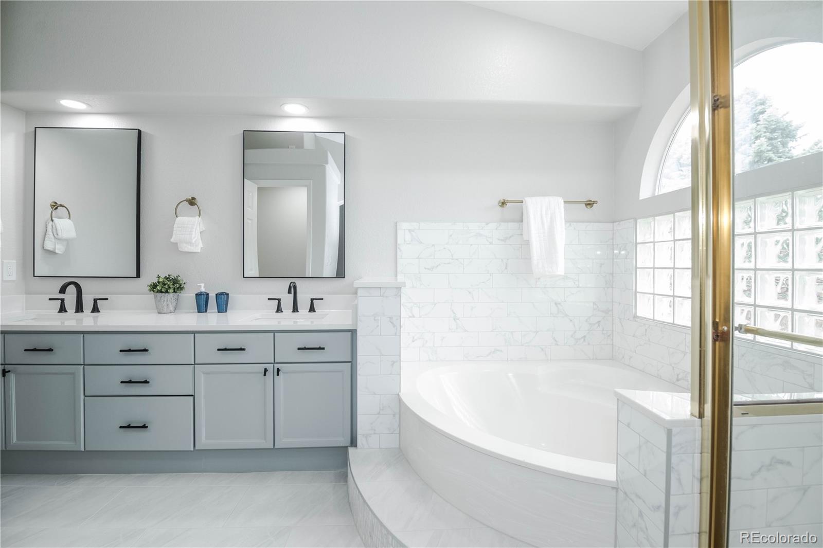 MLS Image #25 for 3036  white oak lane,littleton, Colorado