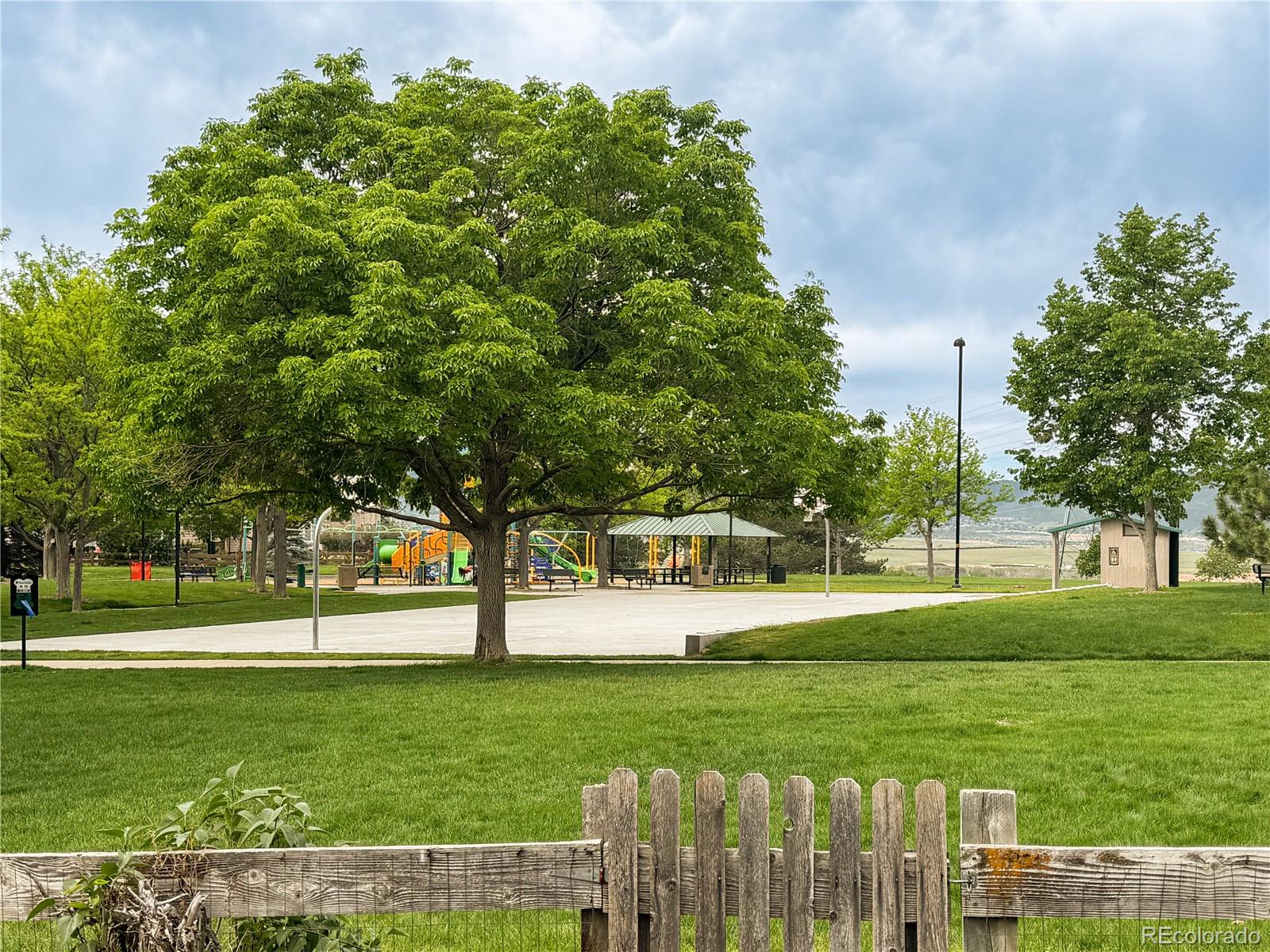 MLS Image #40 for 3036  white oak lane,littleton, Colorado