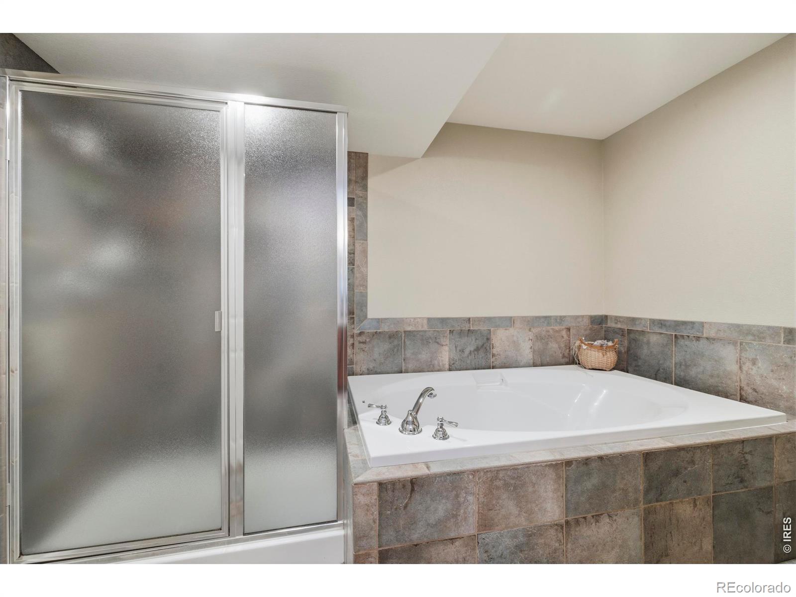 MLS Image #33 for 633  gilgalad way,fort collins, Colorado