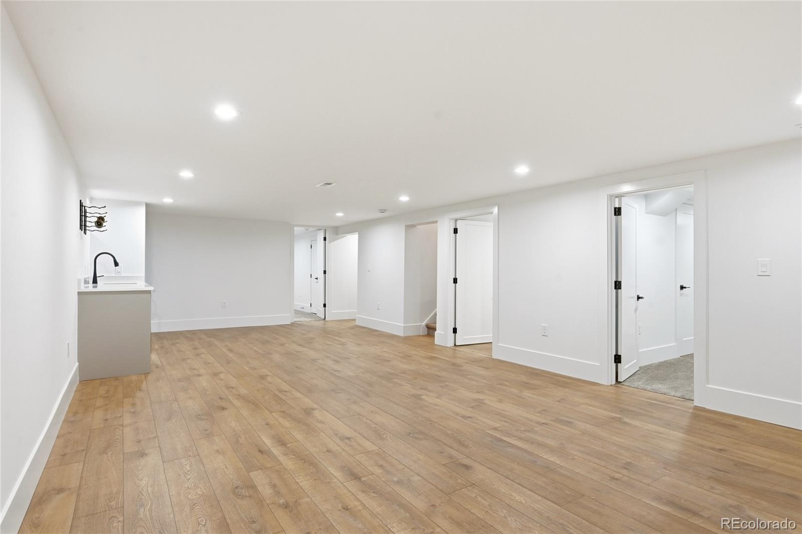 MLS Image #17 for 2466 s krameria street,denver, Colorado