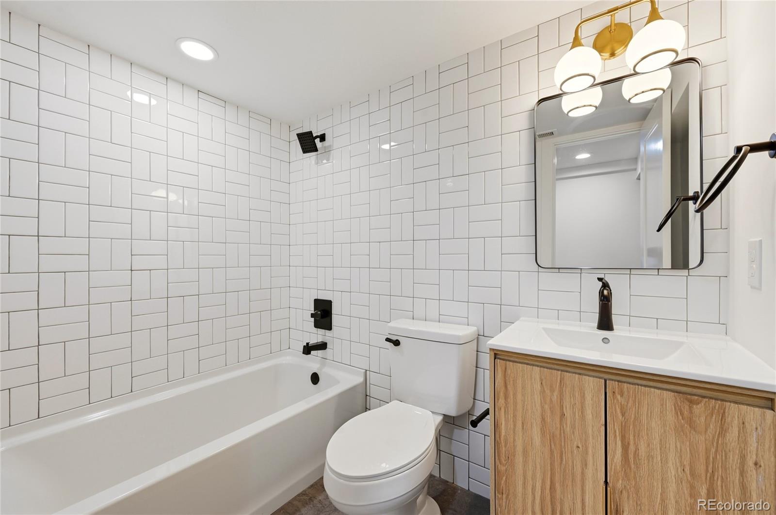 MLS Image #24 for 2466 s krameria street,denver, Colorado