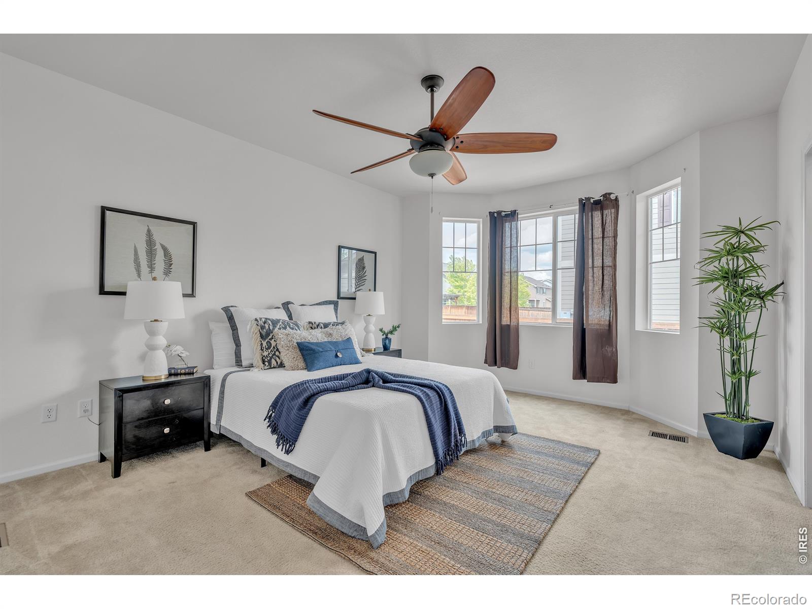 MLS Image #13 for 25447 e 4th avenue,aurora, Colorado