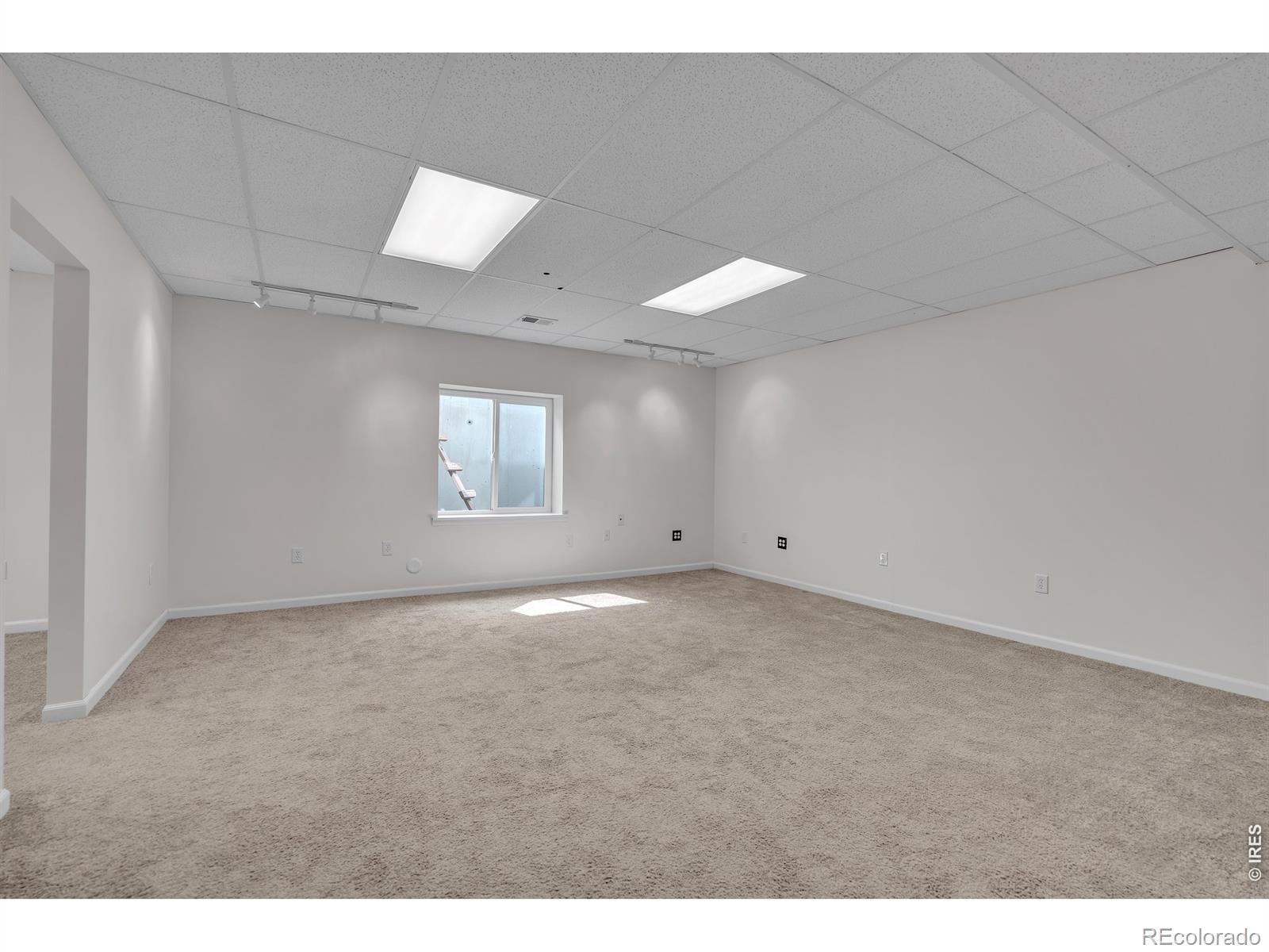 MLS Image #28 for 25447 e 4th avenue,aurora, Colorado
