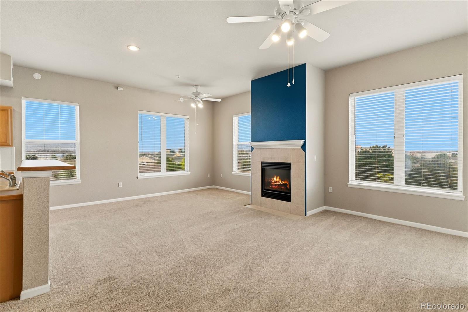 MLS Image #4 for 15475  andrews drive 412,denver, Colorado