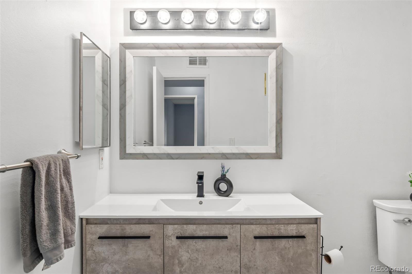 MLS Image #15 for 380  zang street 308,lakewood, Colorado