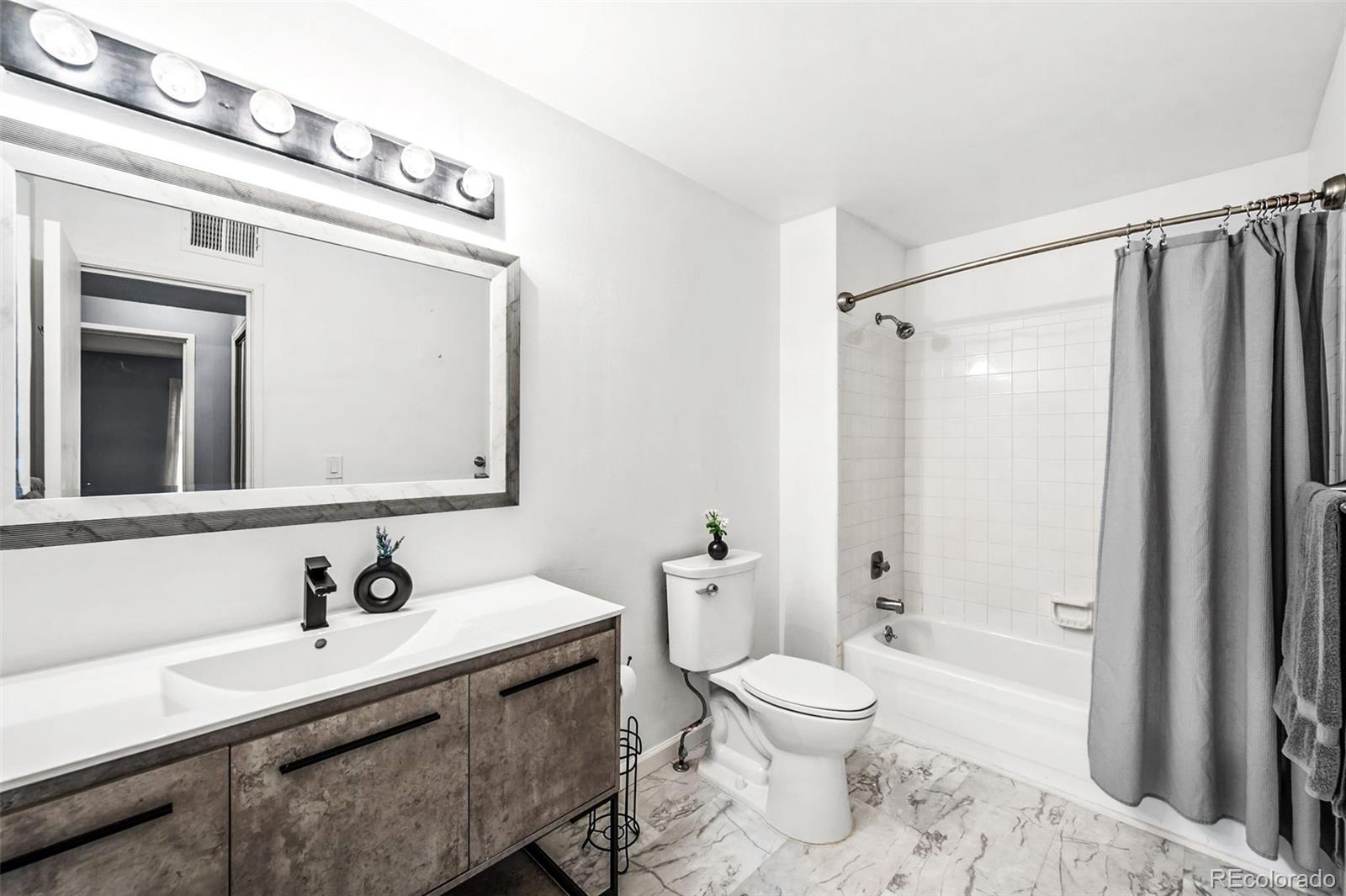 MLS Image #6 for 380  zang street 308,lakewood, Colorado