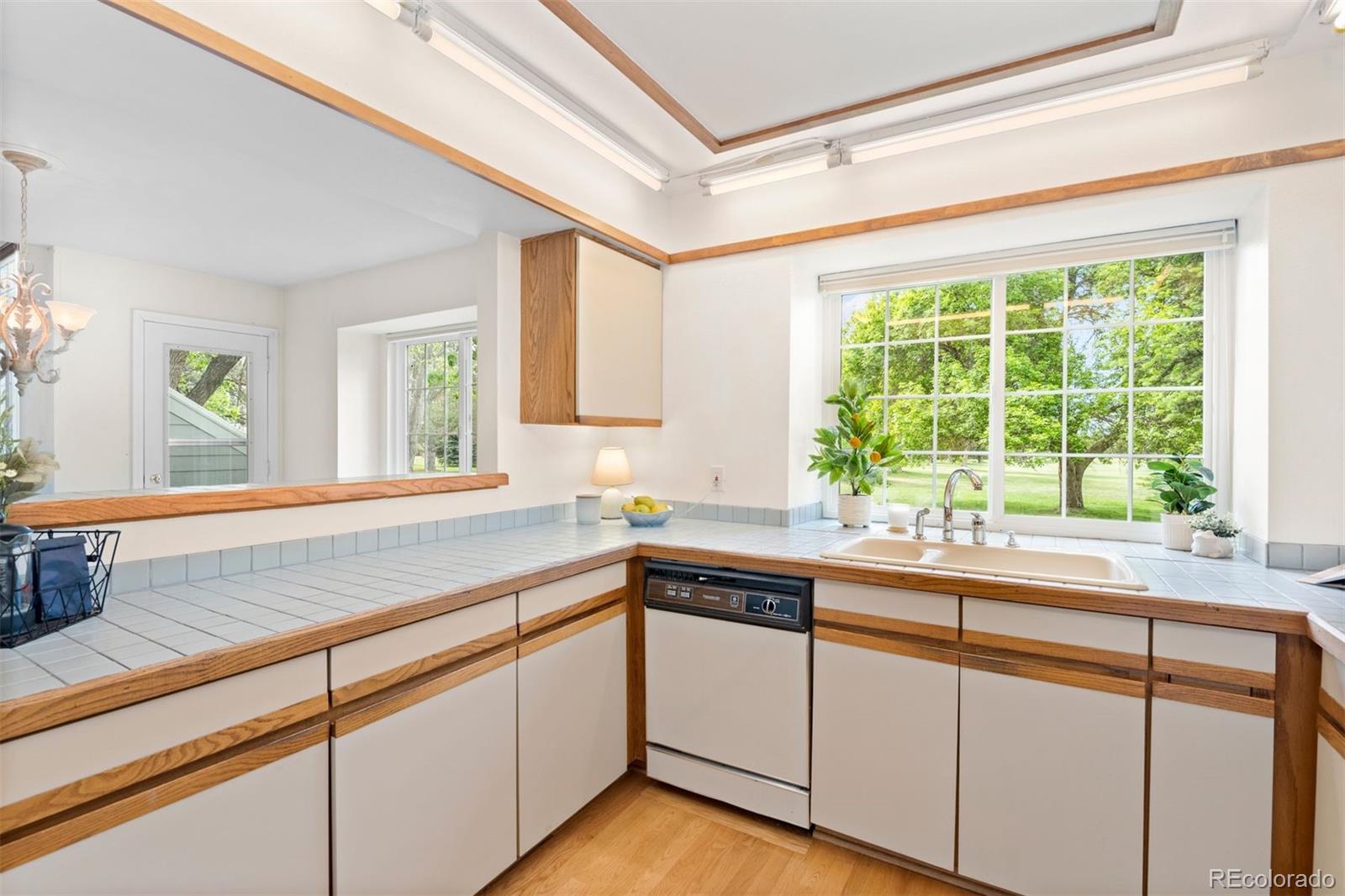 MLS Image #5 for 3961 s carson street c,aurora, Colorado