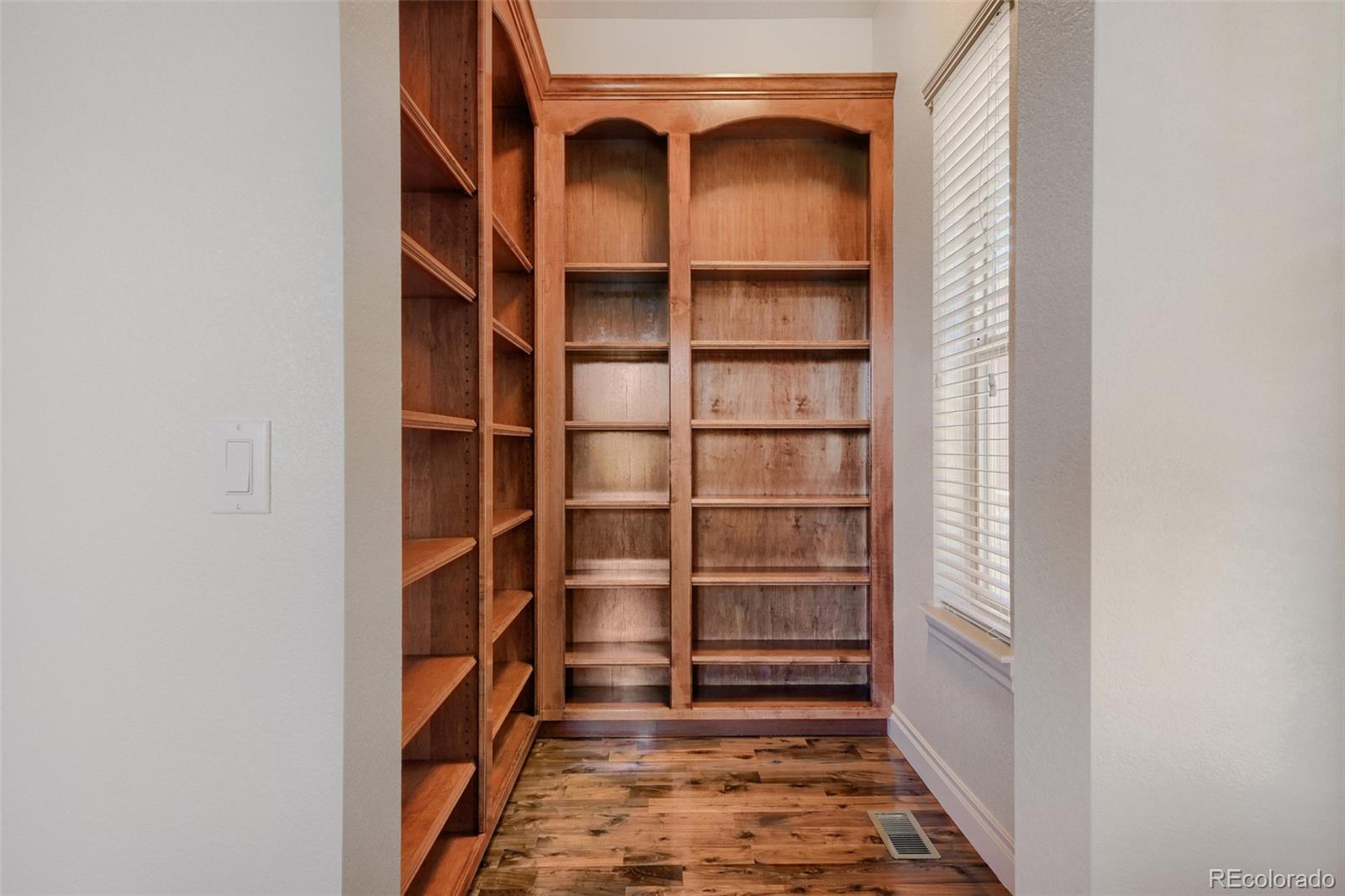 MLS Image #18 for 10262  greentrail circle,lone tree, Colorado
