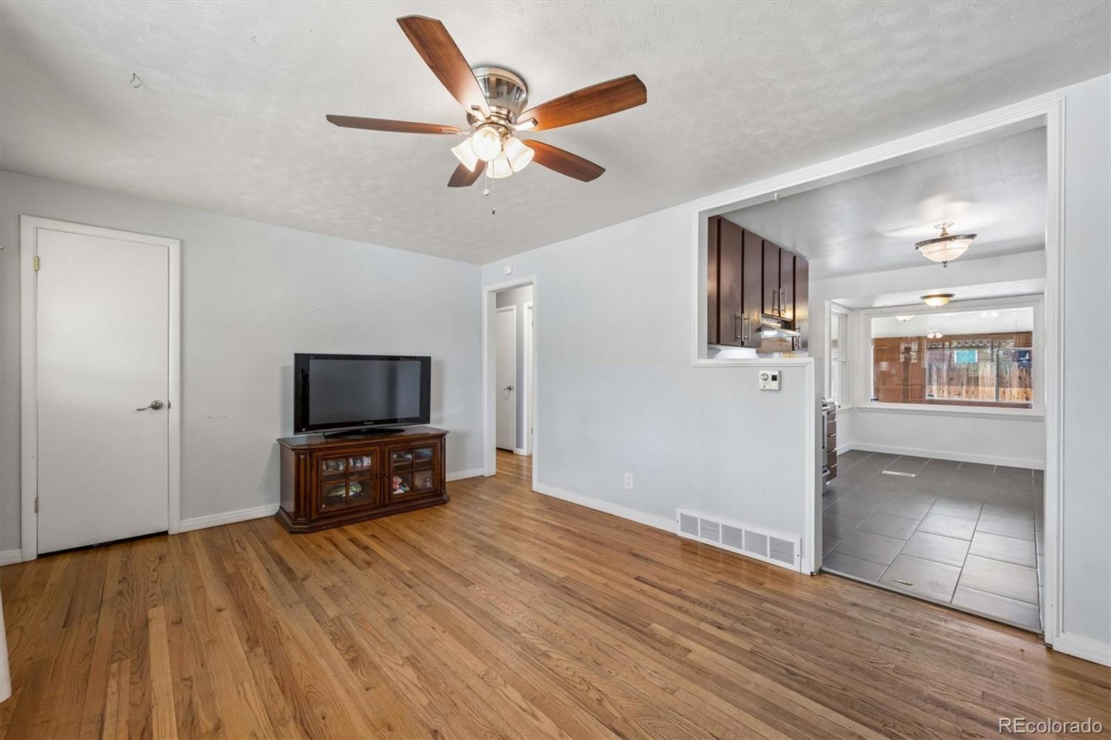 MLS Image #2 for 7973  sherman way,denver, Colorado