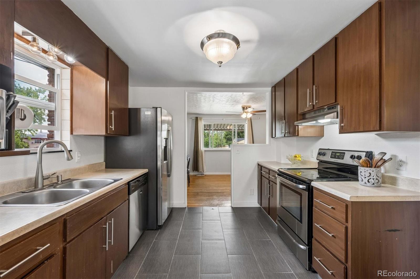 MLS Image #5 for 7973  sherman way,denver, Colorado