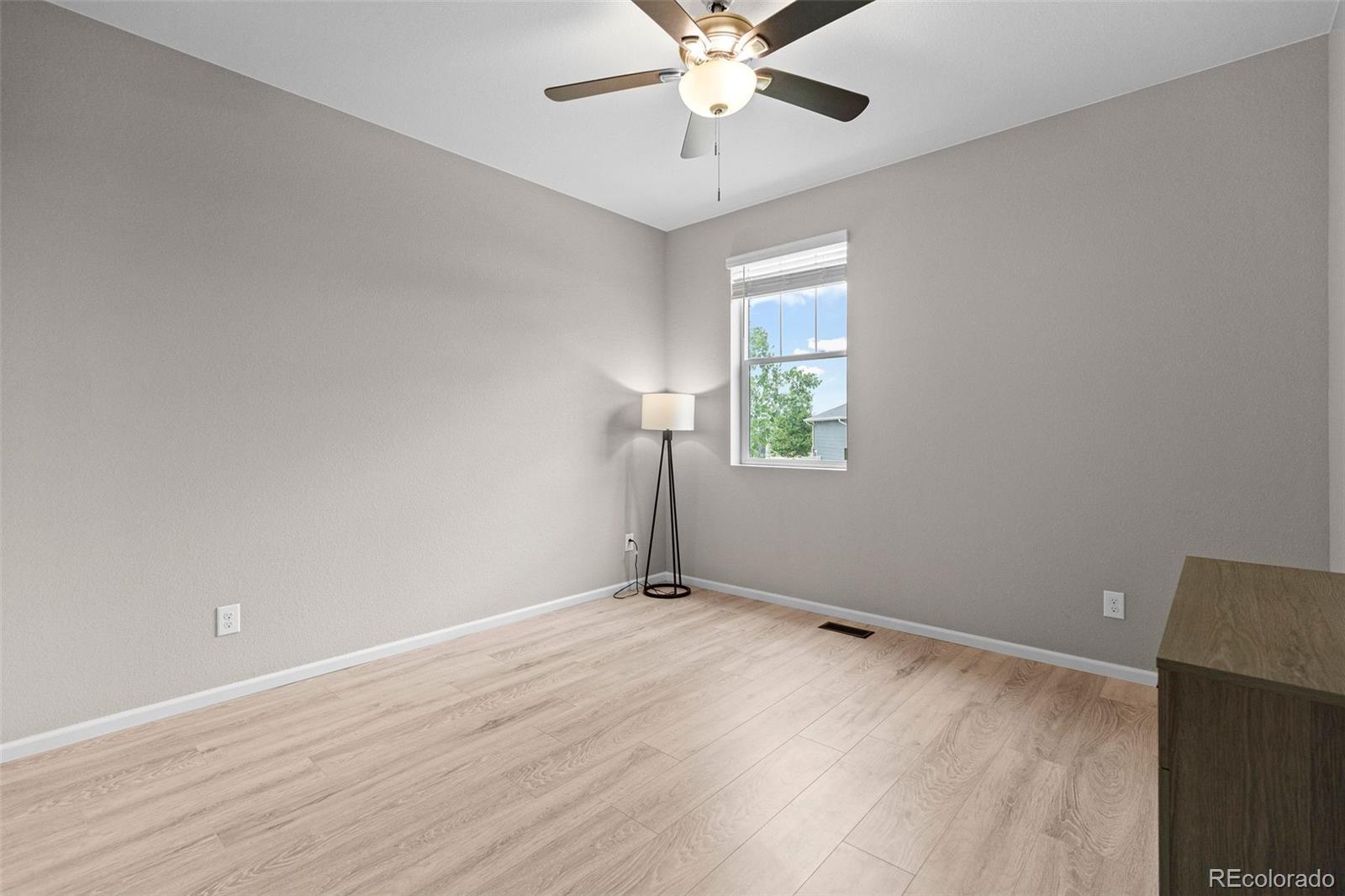 MLS Image #11 for 10359  chinook street,longmont, Colorado