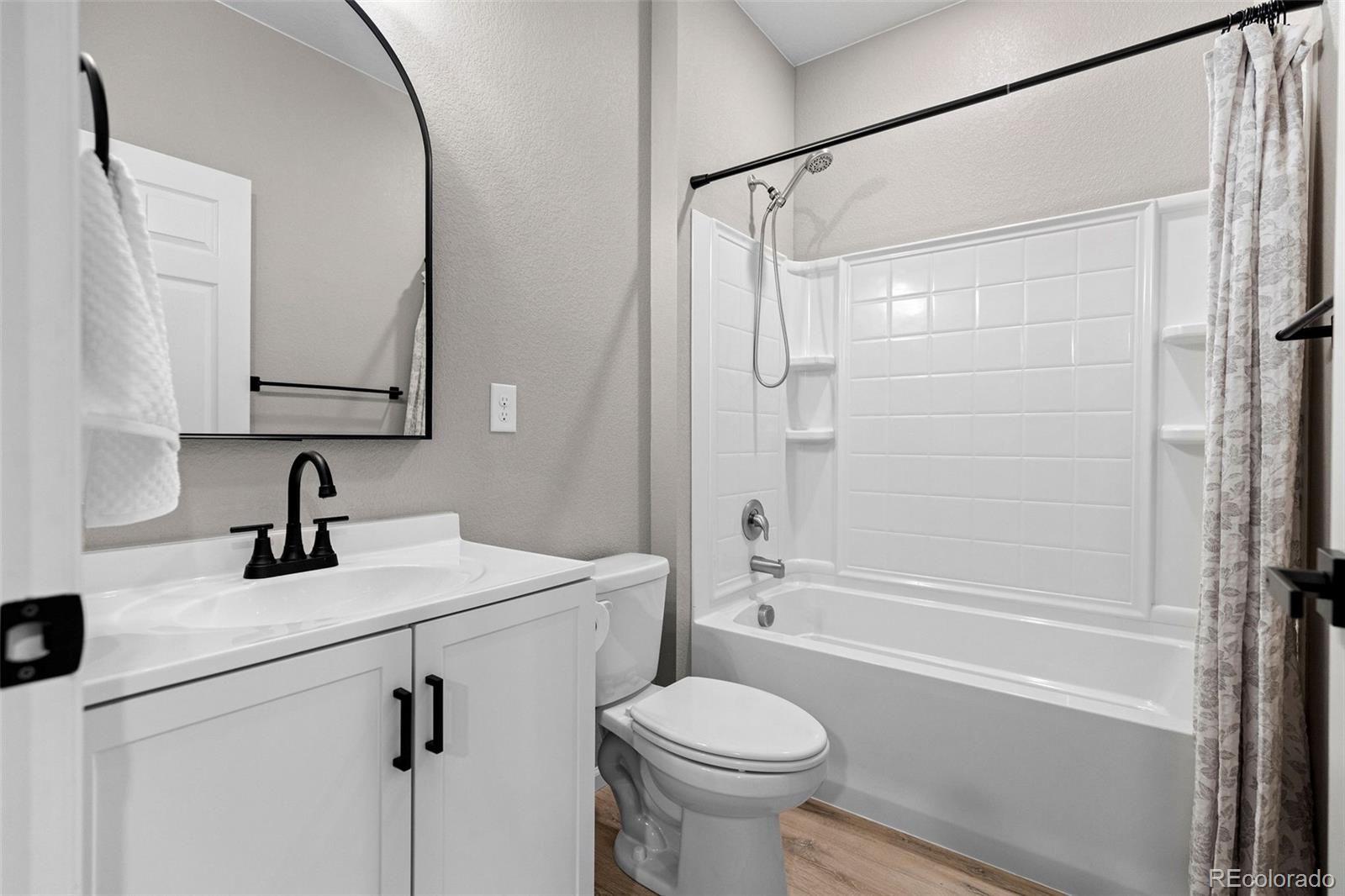 MLS Image #12 for 10359  chinook street,longmont, Colorado