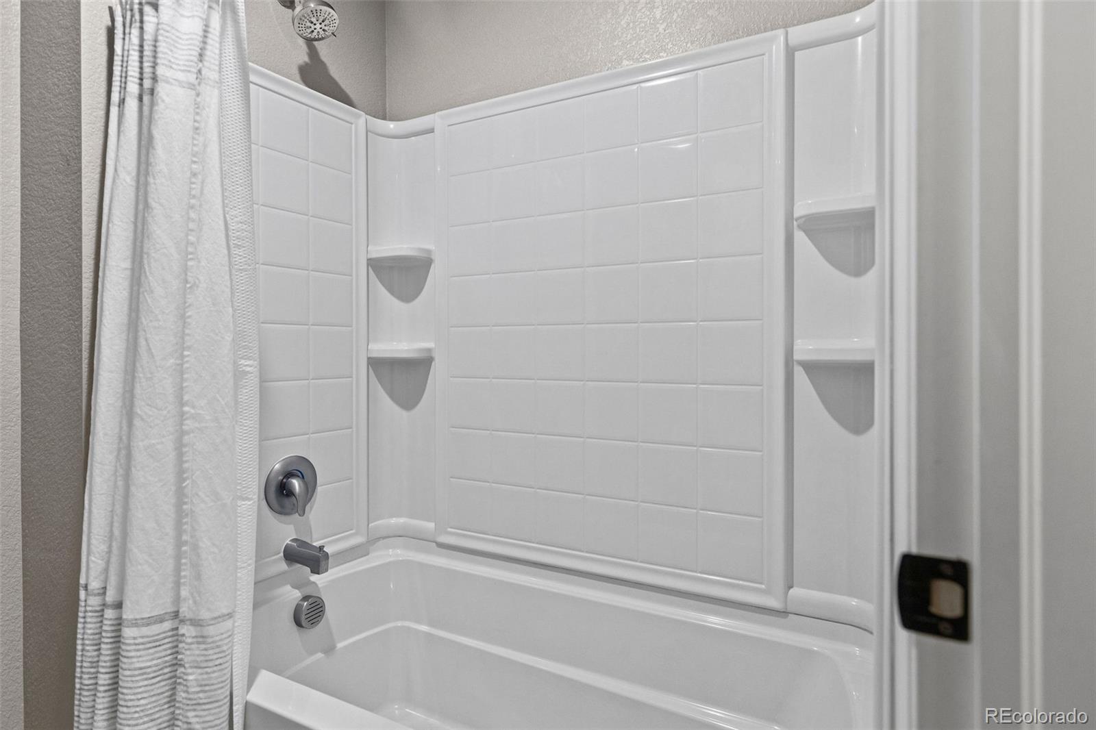 MLS Image #24 for 10359  chinook street,longmont, Colorado