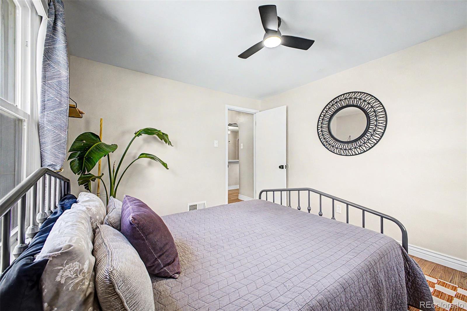 MLS Image #18 for 2758 s irving street,denver, Colorado