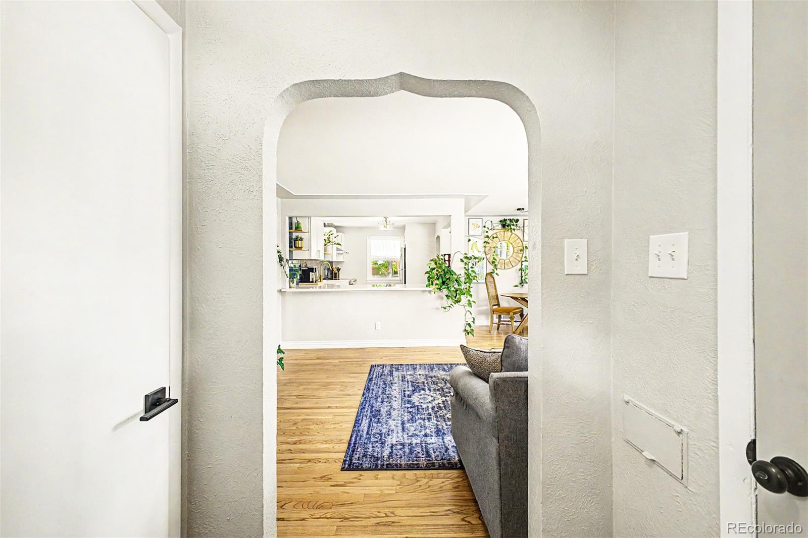 MLS Image #3 for 2758 s irving street,denver, Colorado
