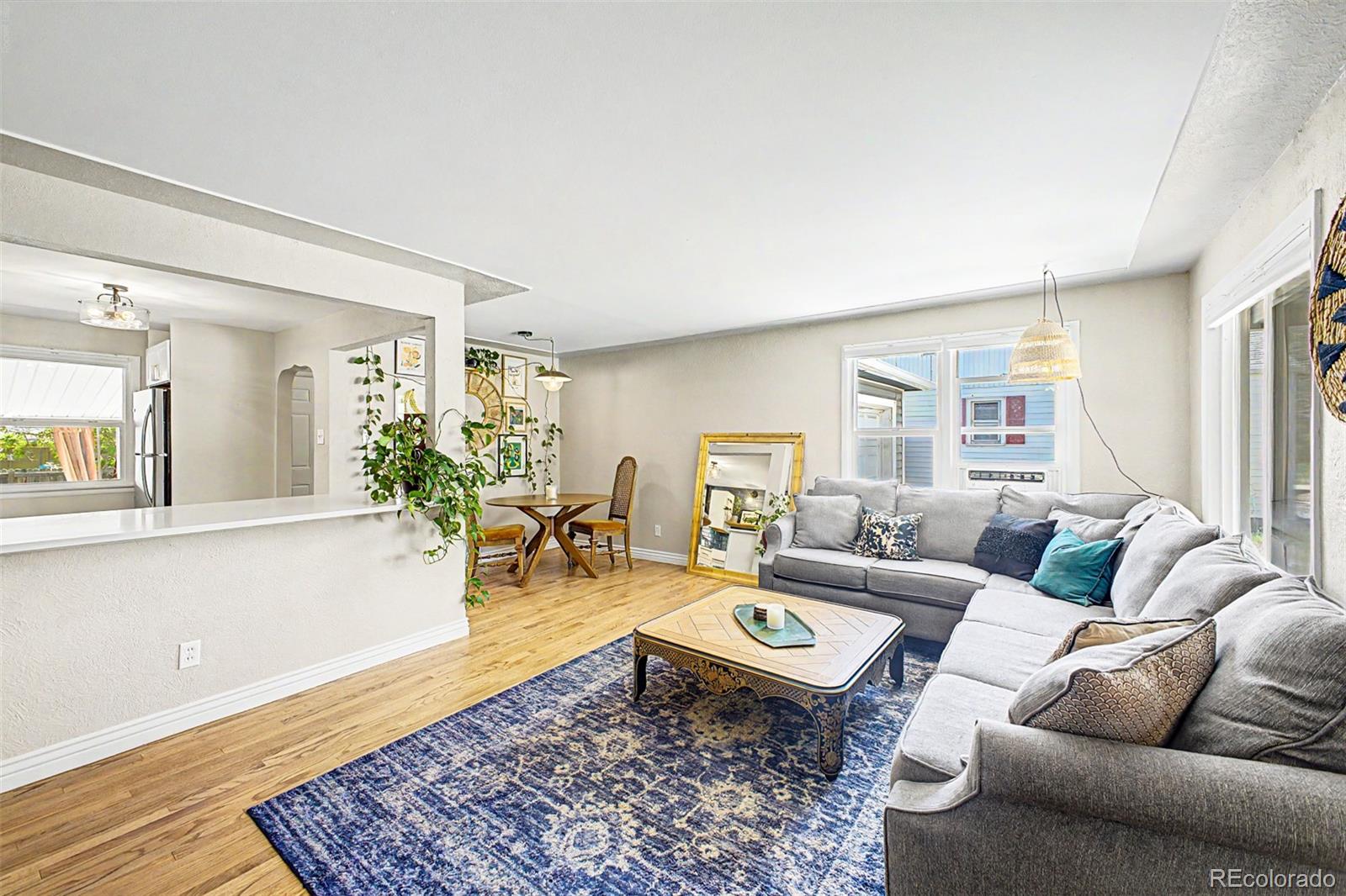 MLS Image #4 for 2758 s irving street,denver, Colorado
